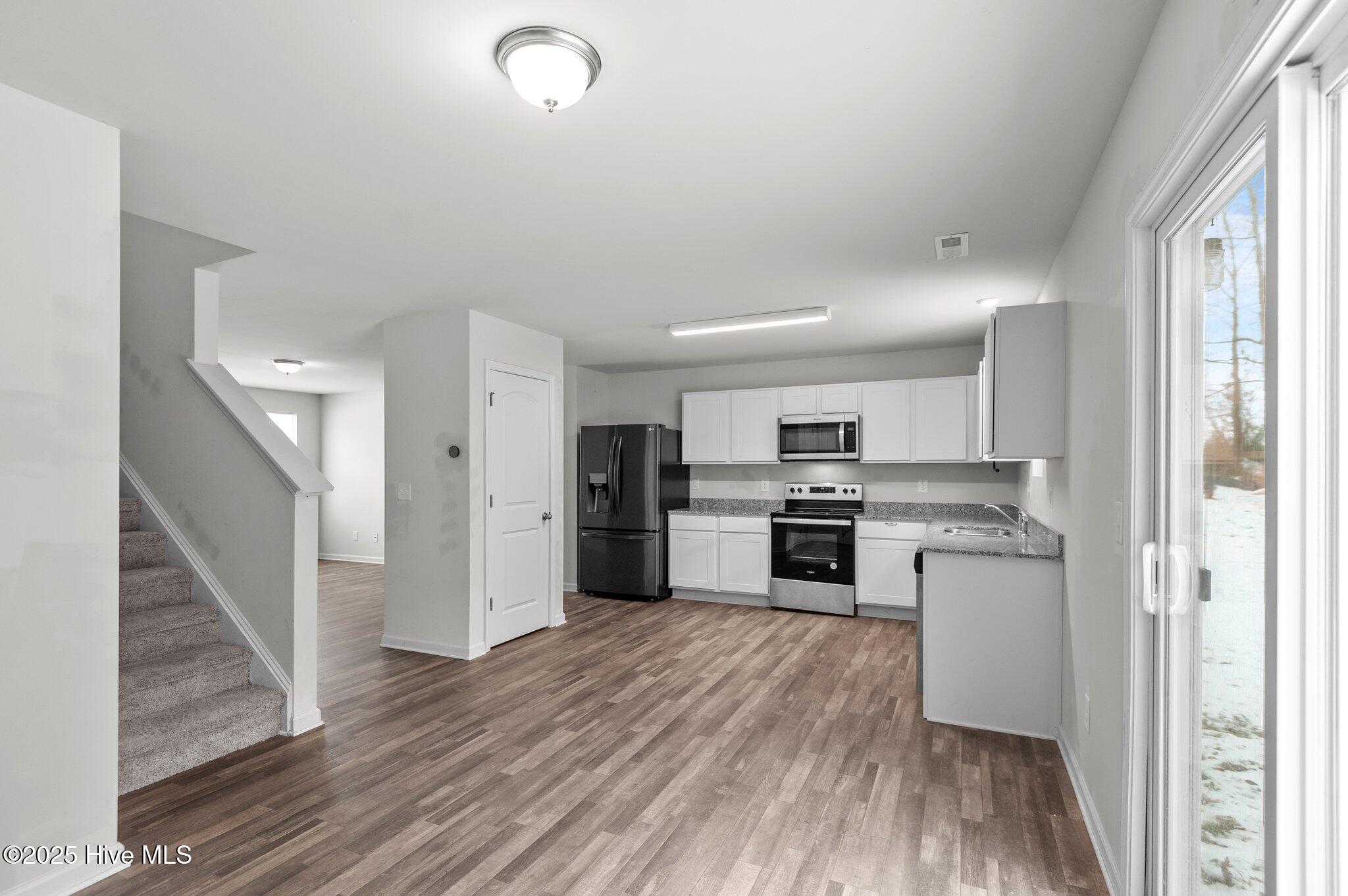 135 Chase Drive Property Photo 15