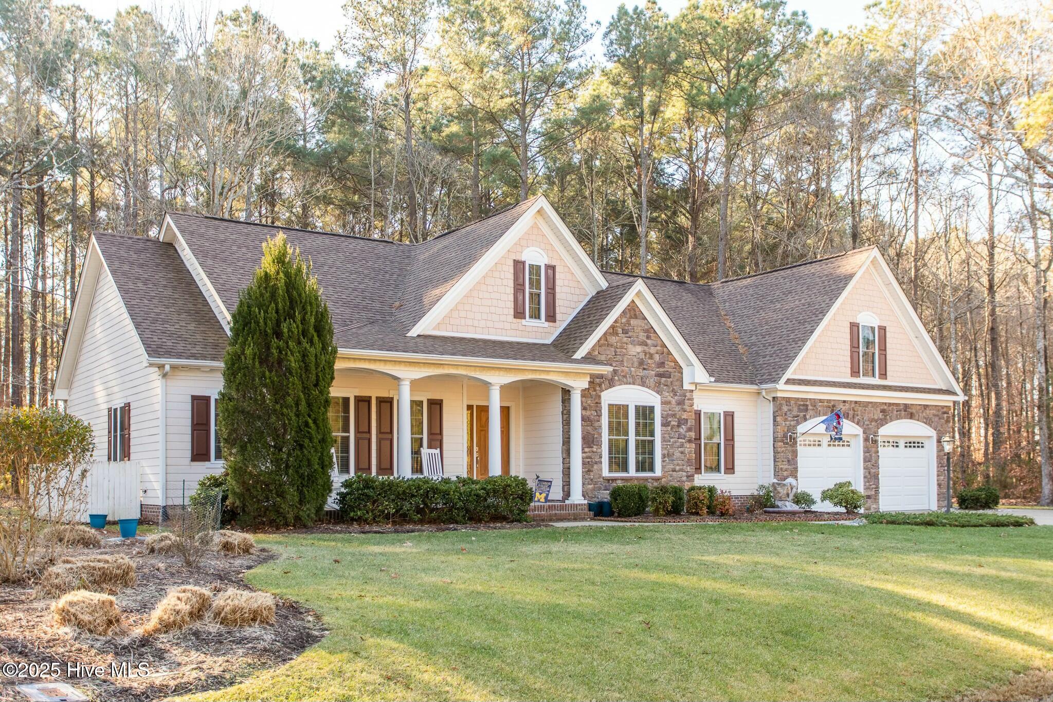 130 Standard Bred Way Property Photo 2