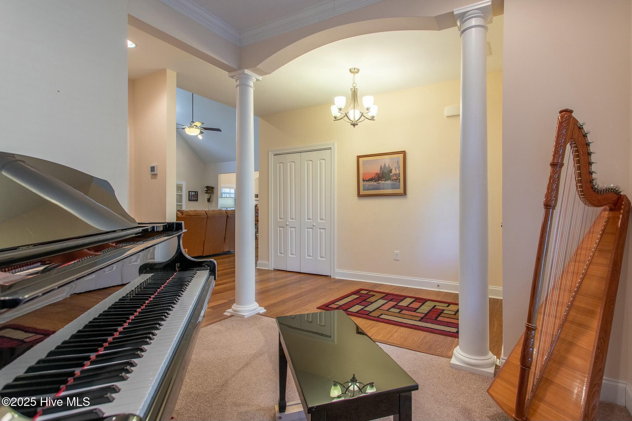 130 Standard Bred Way Property Photo 10