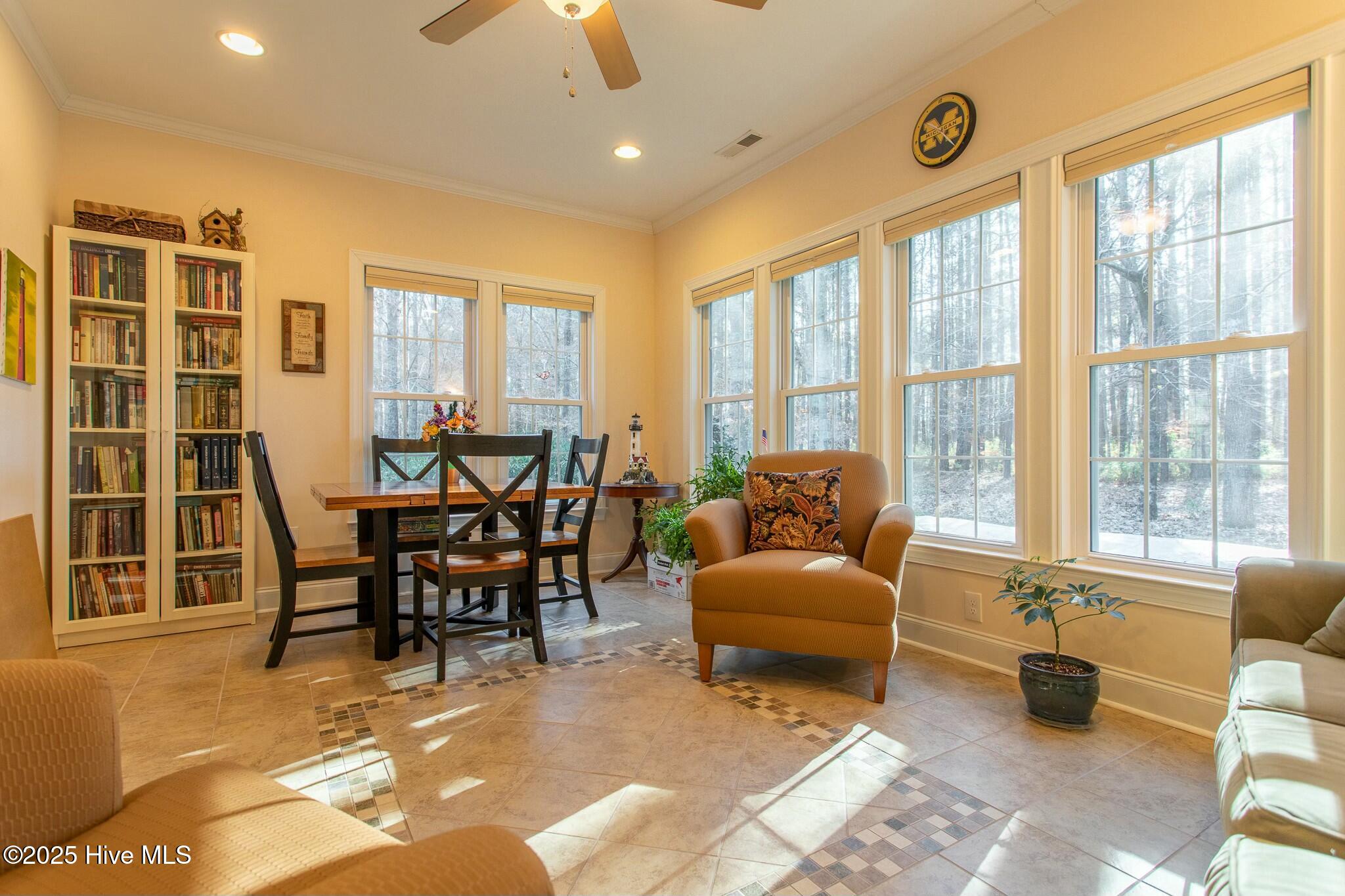 130 Standard Bred Way Property Photo 21