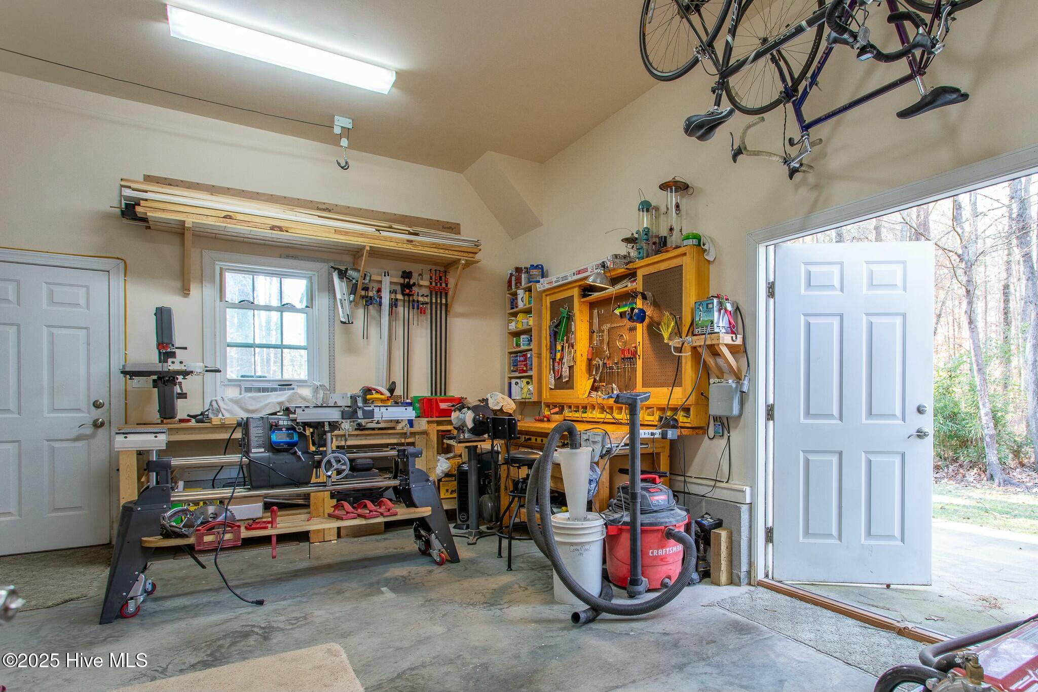 130 Standard Bred Way Property Photo 60