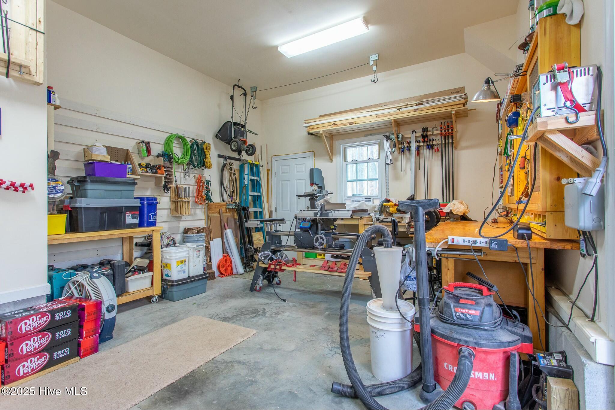 130 Standard Bred Way Property Photo 61
