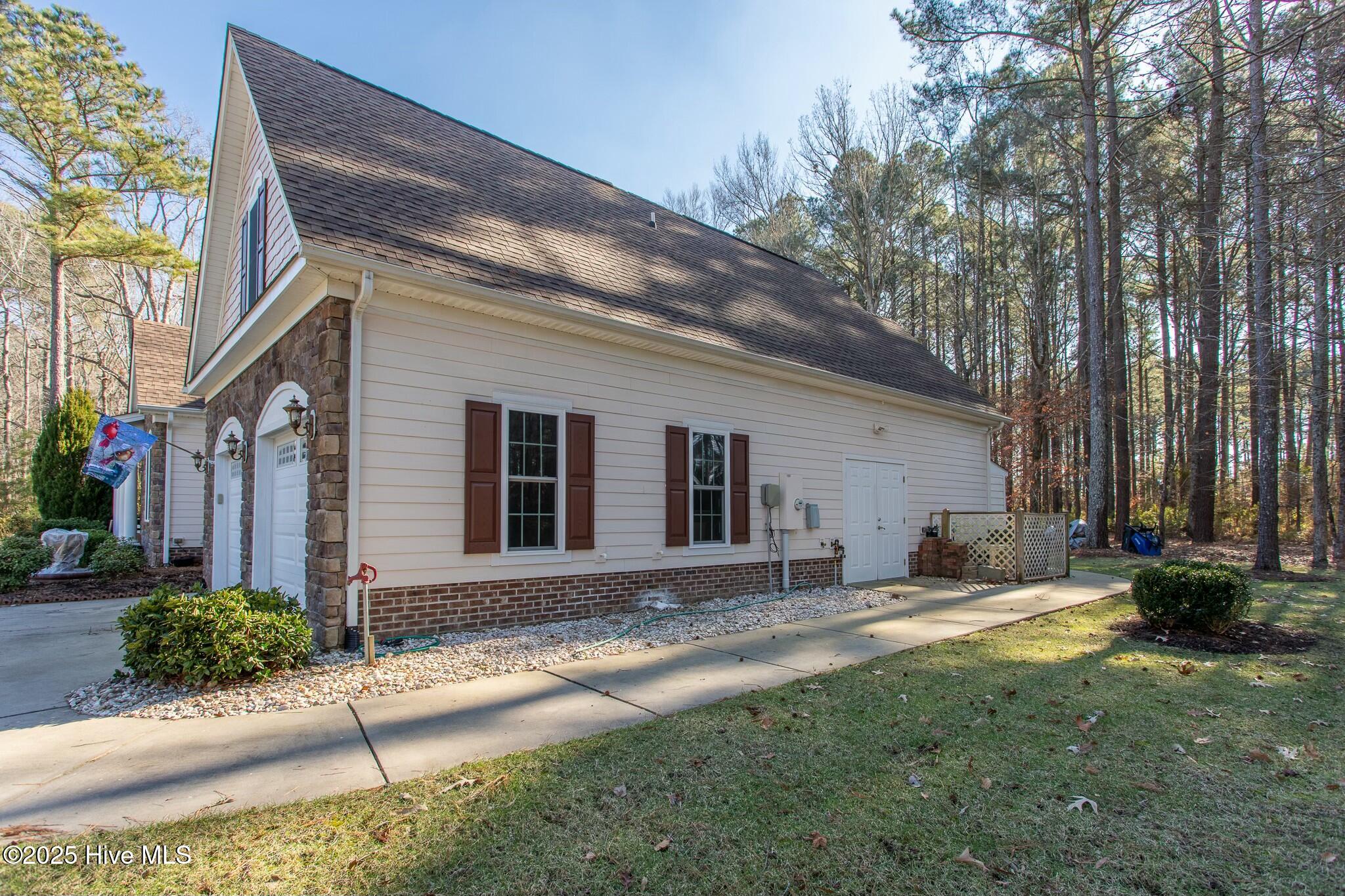 130 Standard Bred Way Property Photo 64