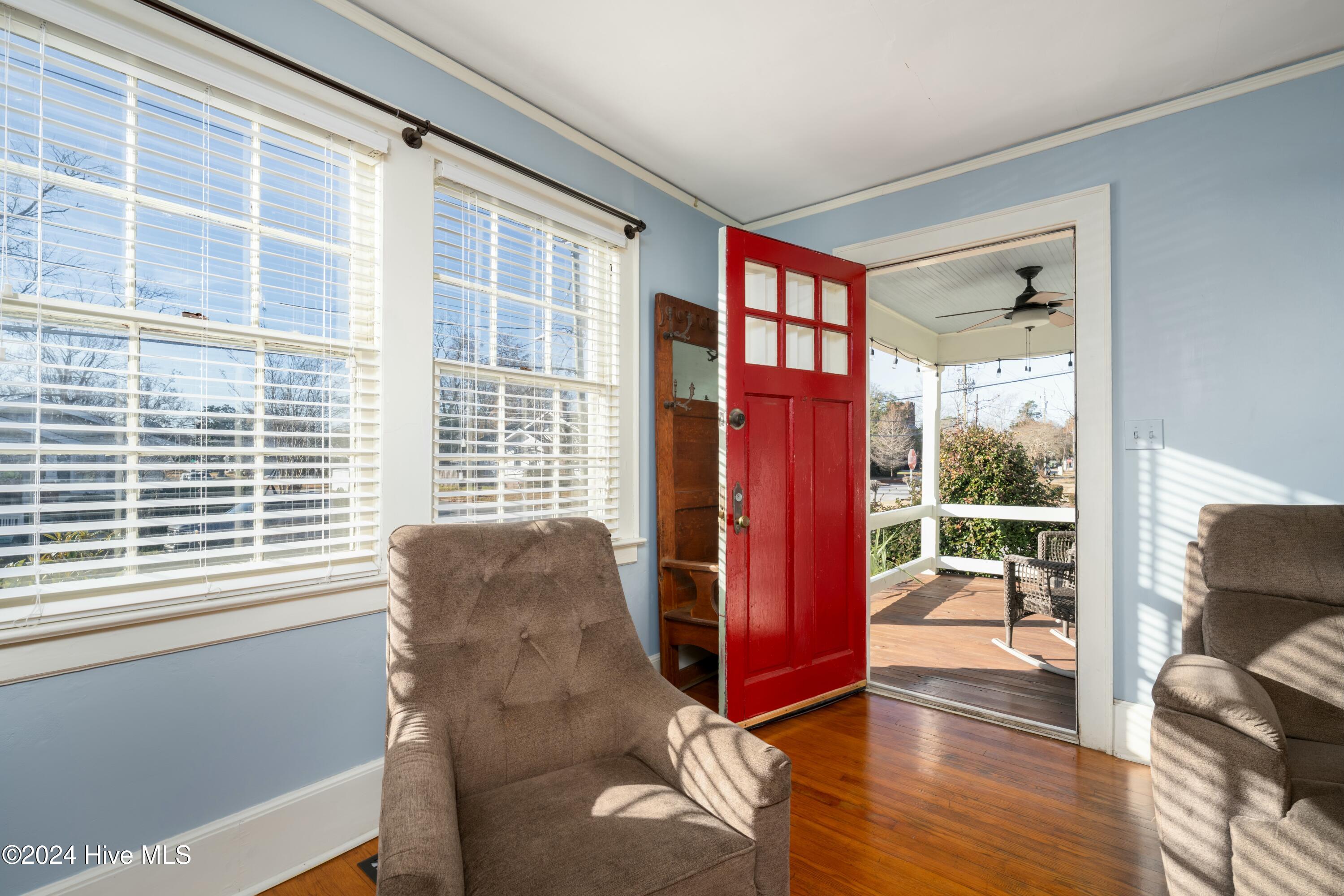 1801 Ann Street Property Photo 4
