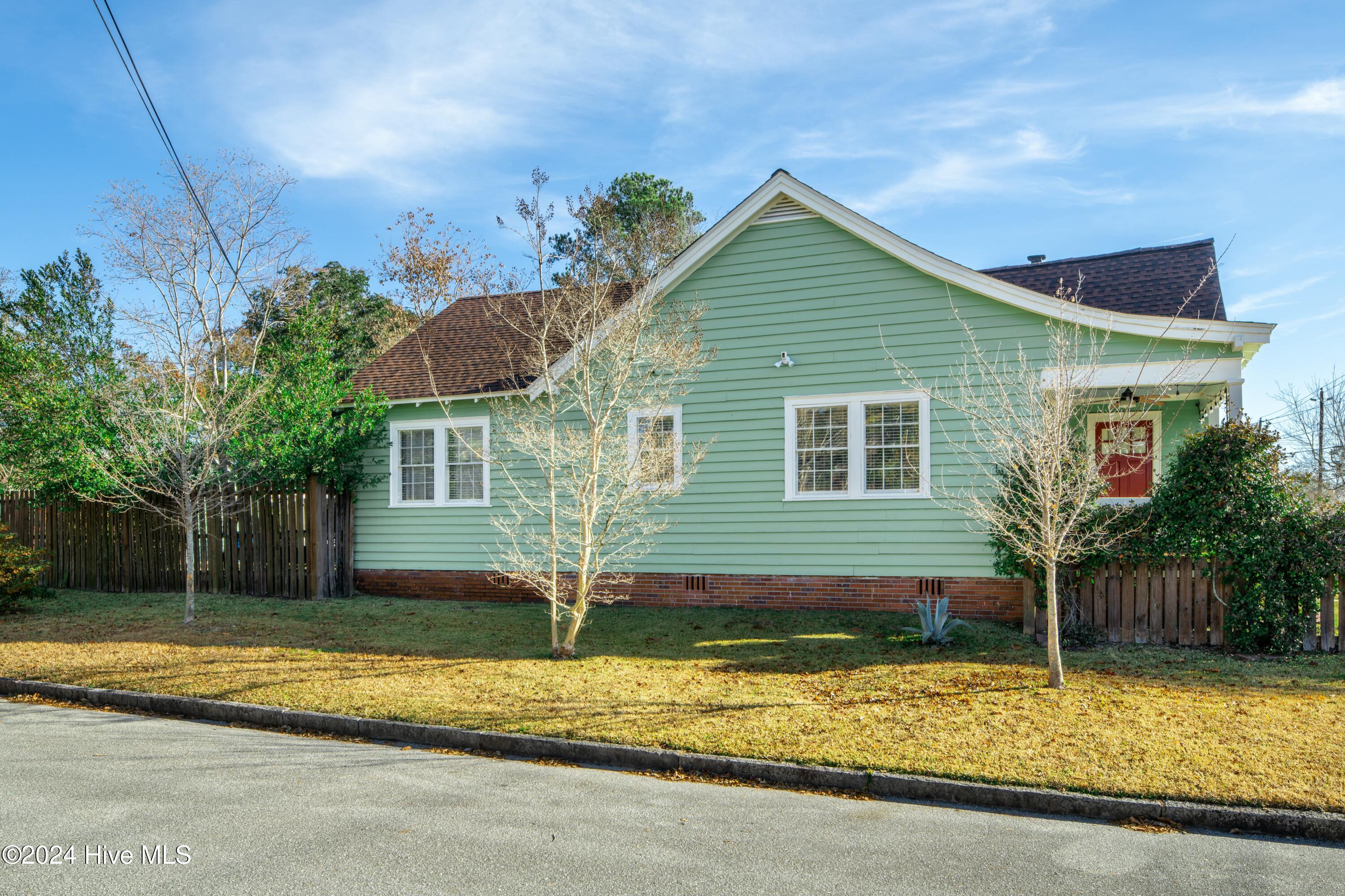 1801 Ann Street Property Photo 33