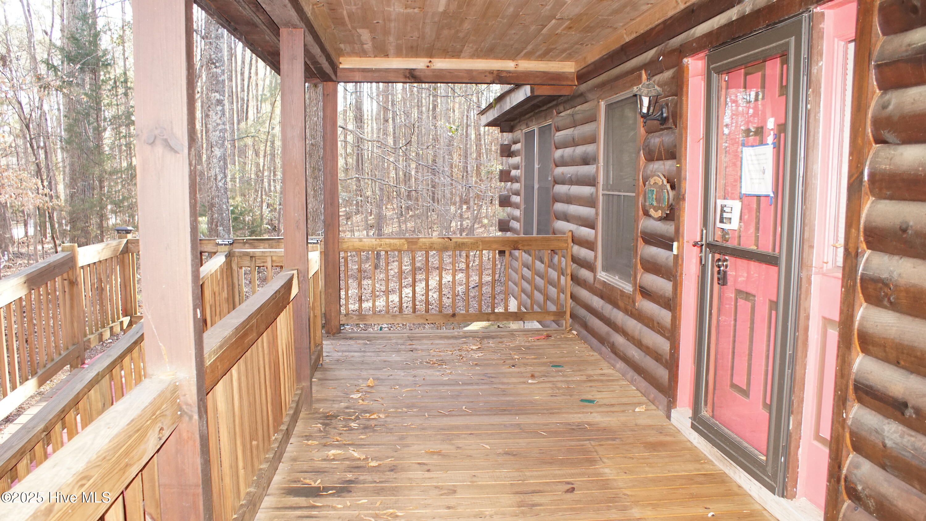 202 Waterside Drive Property Photo 9