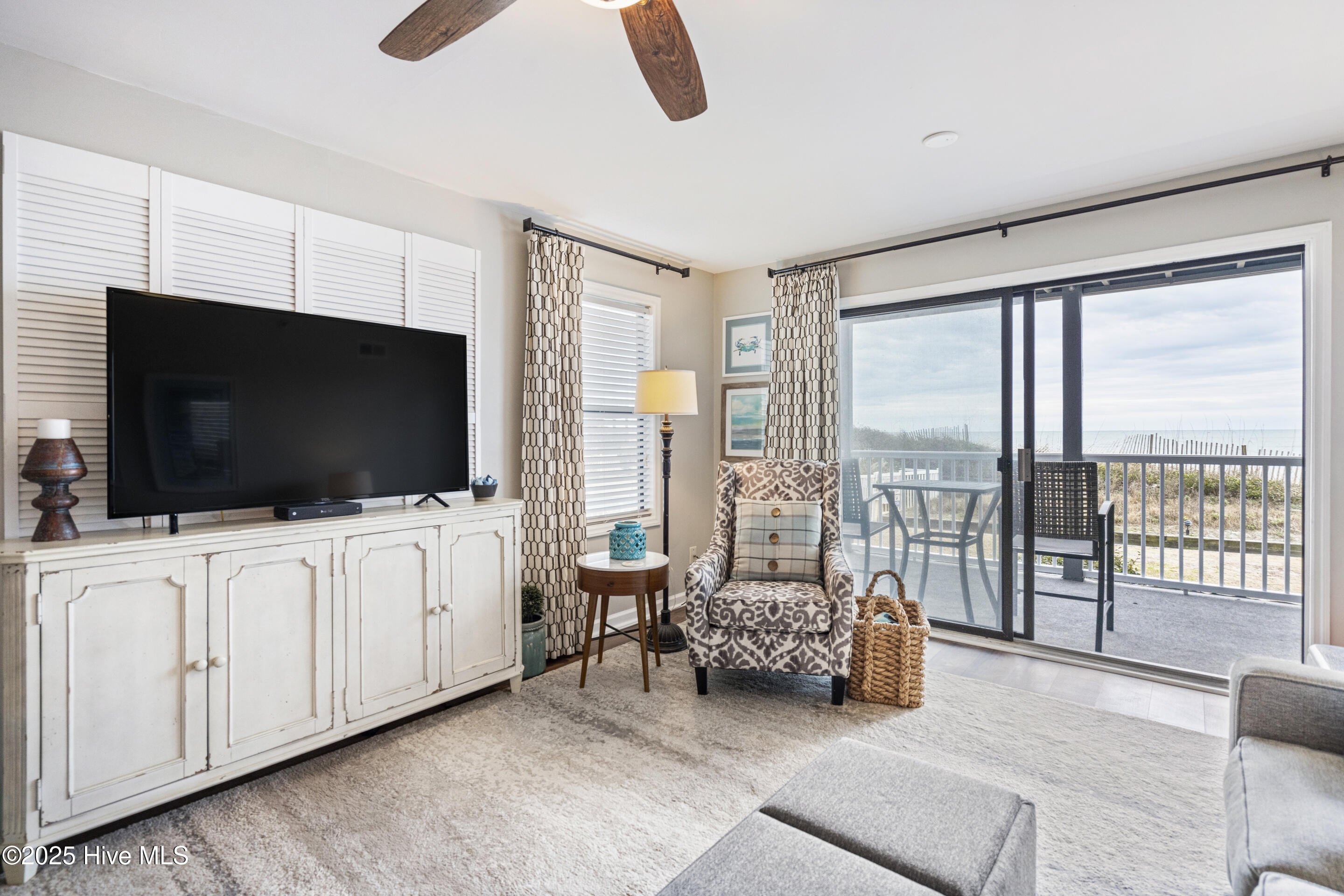 1896 New River Inlet Road Unit 1112 Property Photo 3