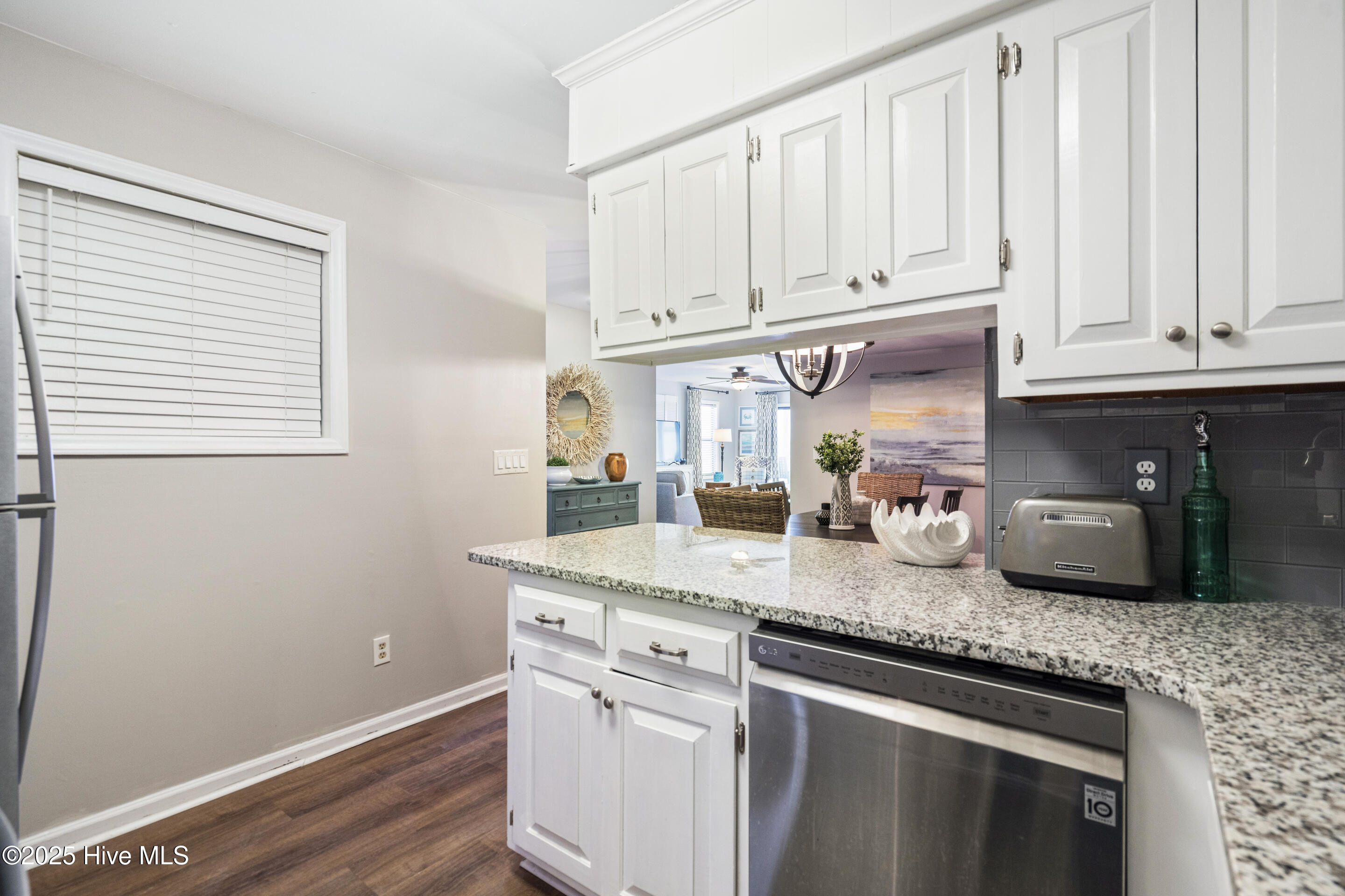 1896 New River Inlet Road Unit 1112 Property Photo 17