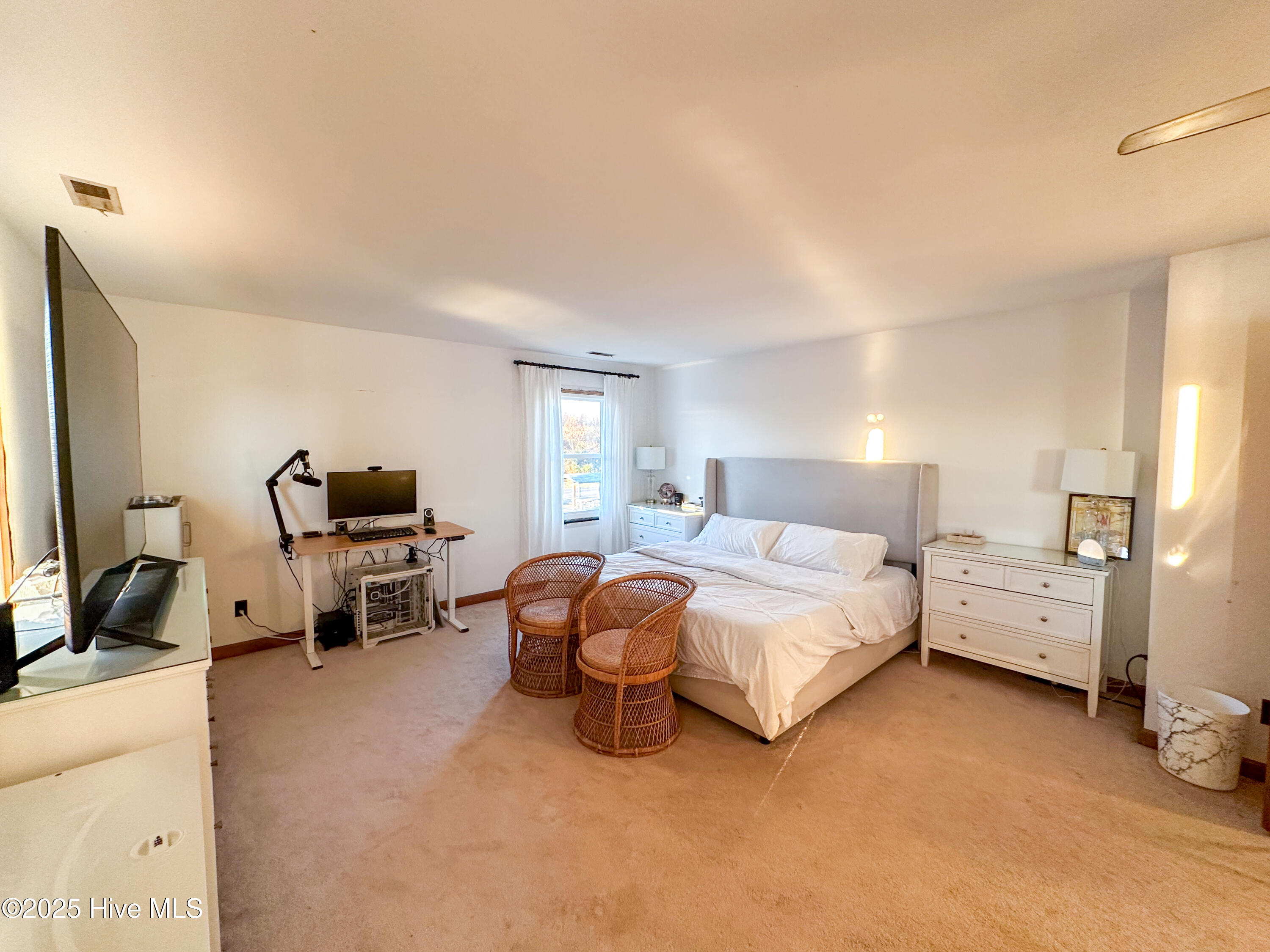 100 Dock Lane Property Photo 7