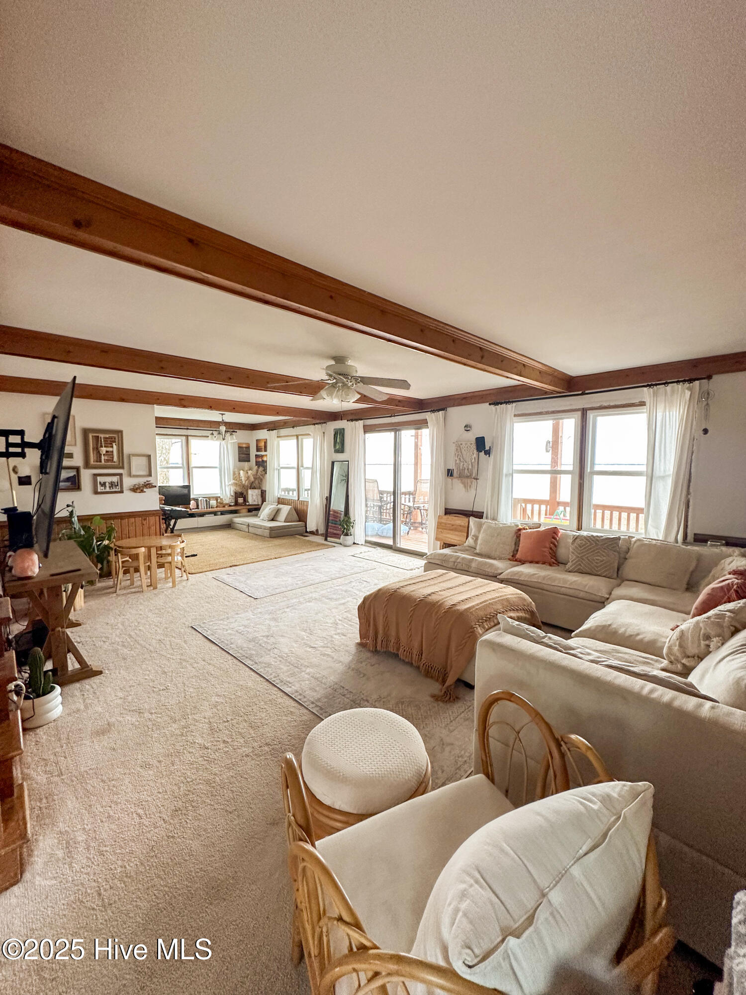 100 Dock Lane Property Photo 11
