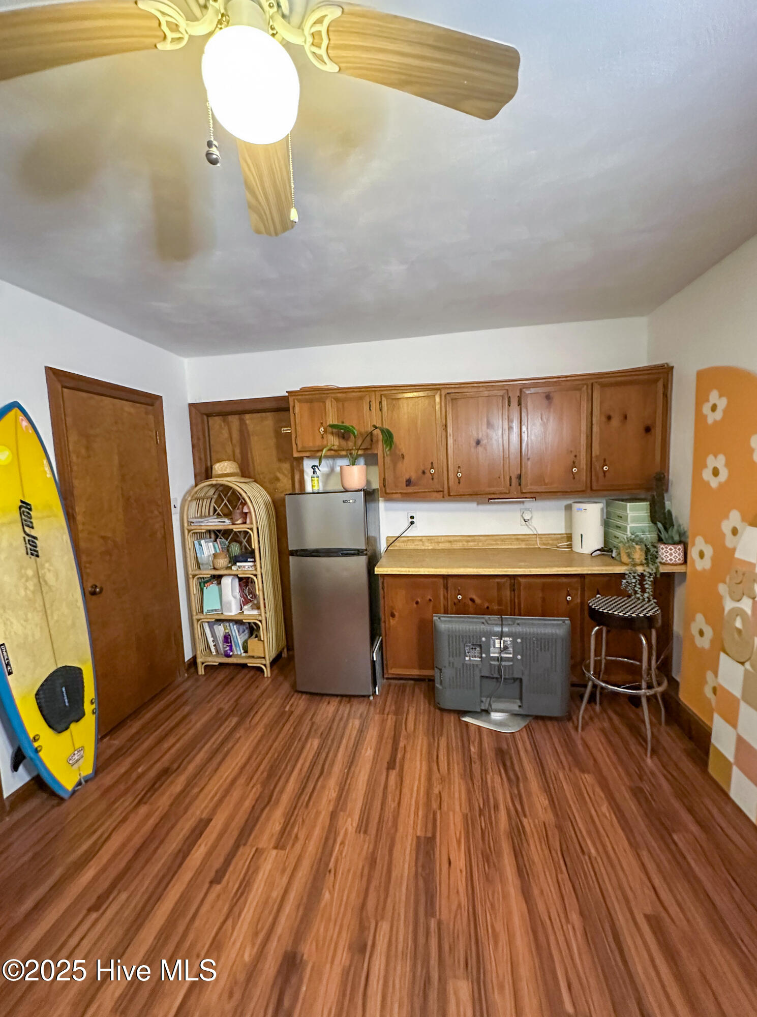 100 Dock Lane Property Photo 16