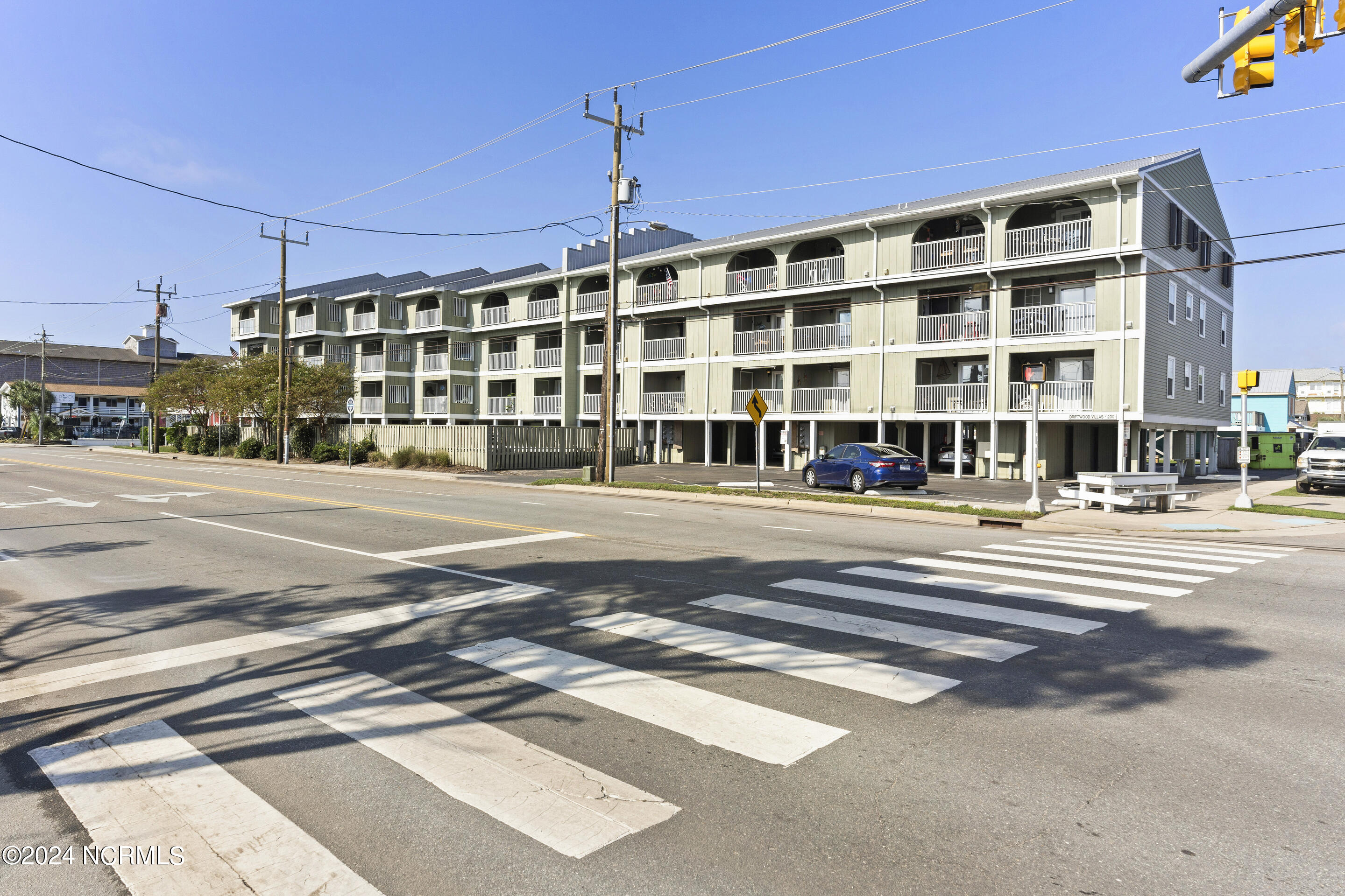 200 Lake Park Boulevard 7a Property Photo 38