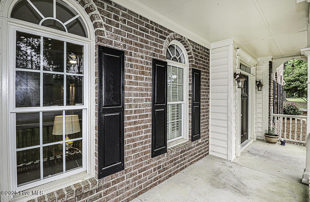 3636 Litchfield Drive Property Photo 7