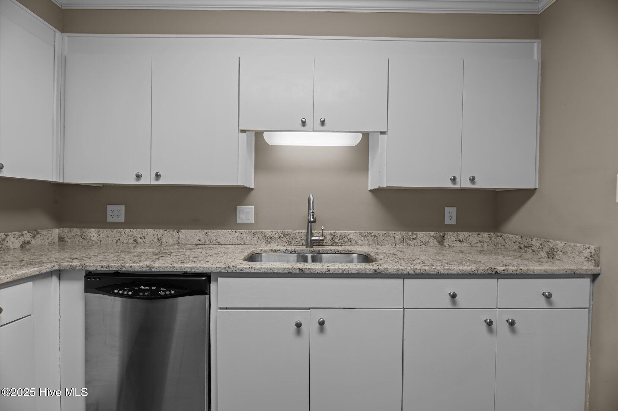 5 Batts Hill Road 5 Property Photo 24