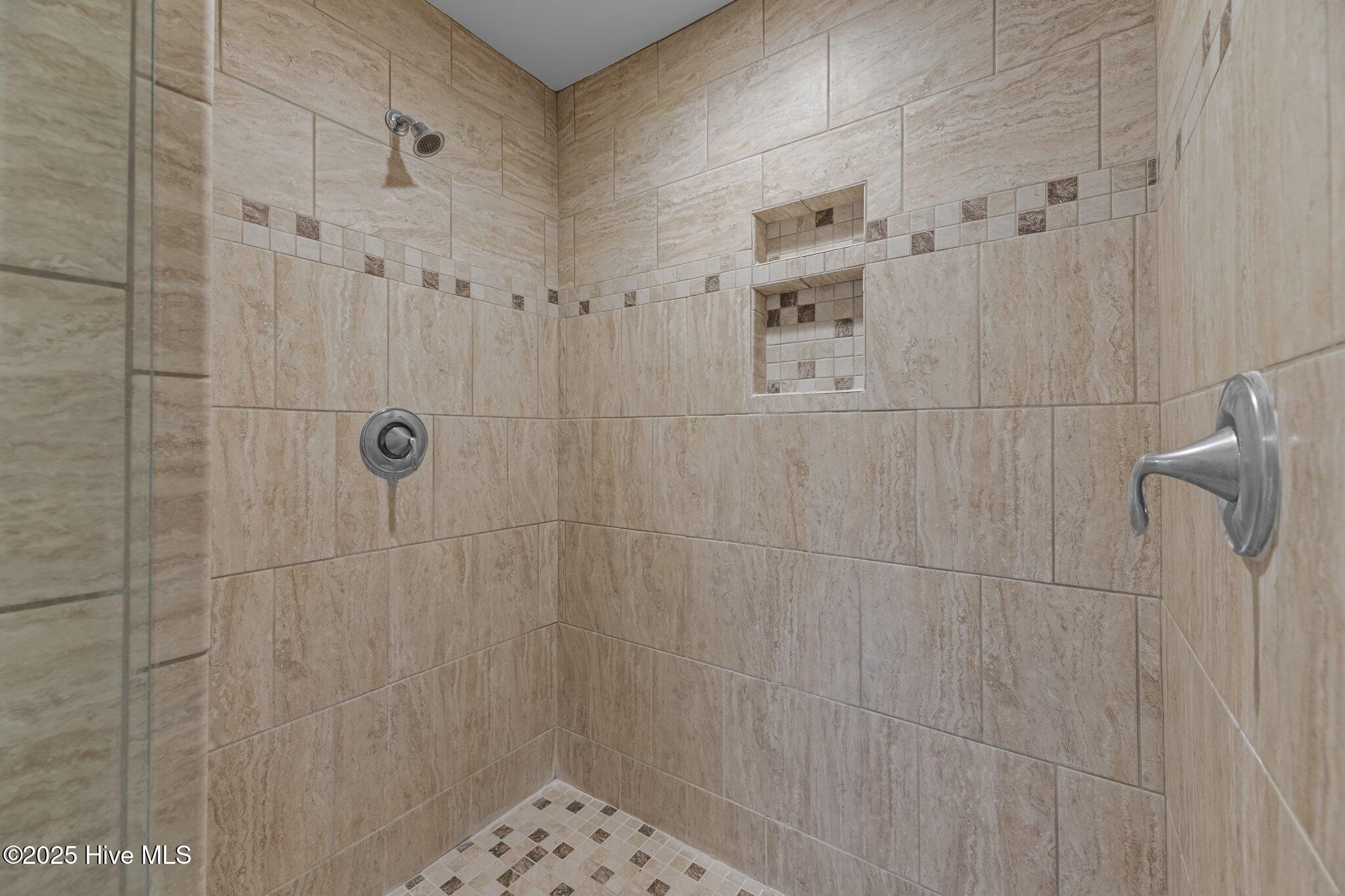 5 Batts Hill Road 5 Property Photo 36