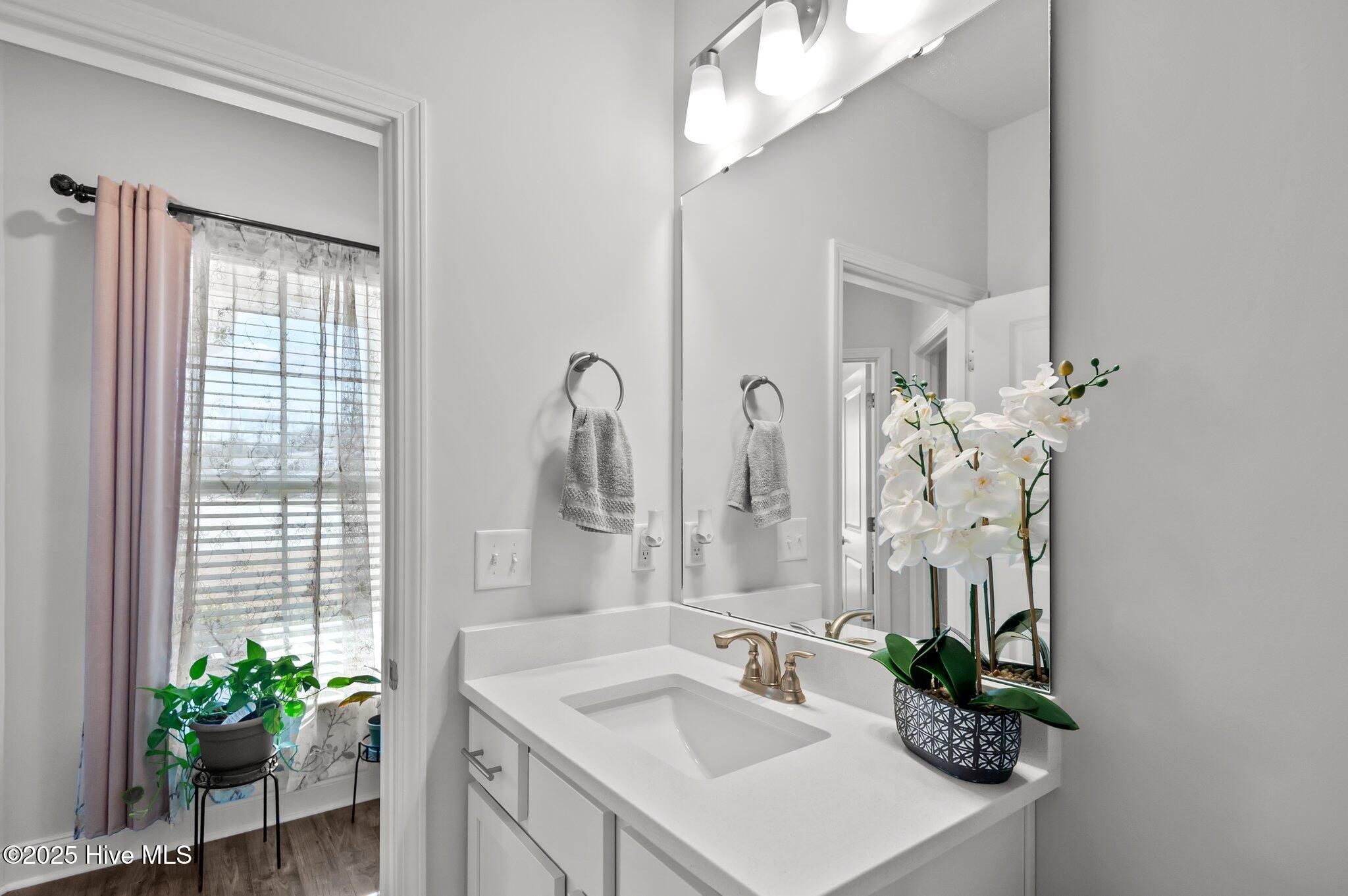 350 Eliza Way Property Photo 6