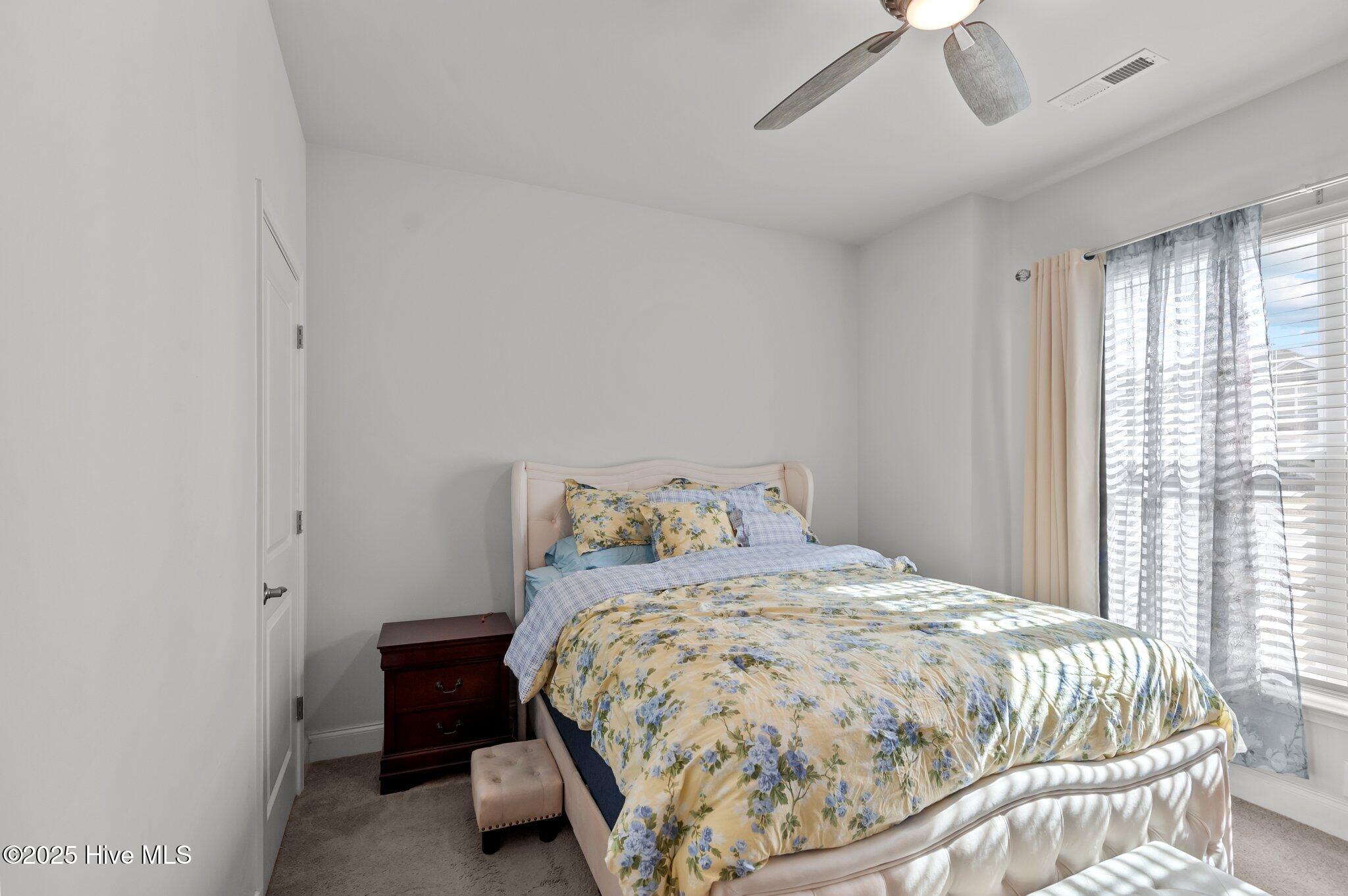 350 Eliza Way Property Photo 7