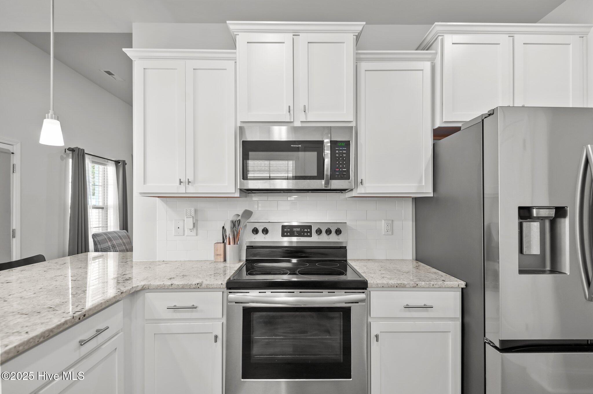 350 Eliza Way Property Photo 17