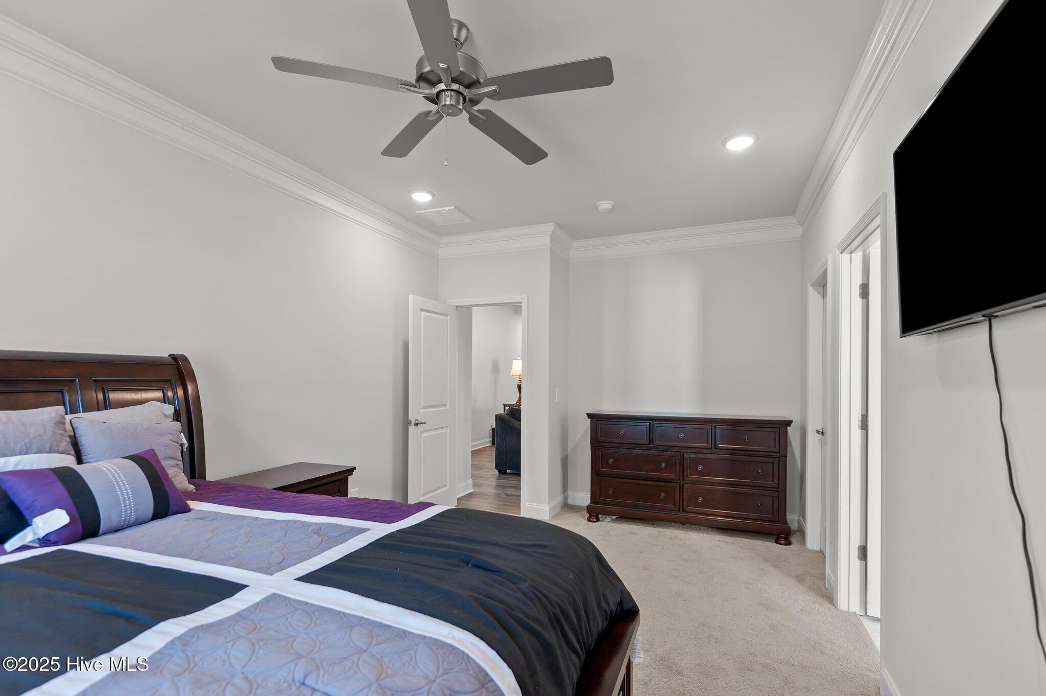 350 Eliza Way Property Photo 23