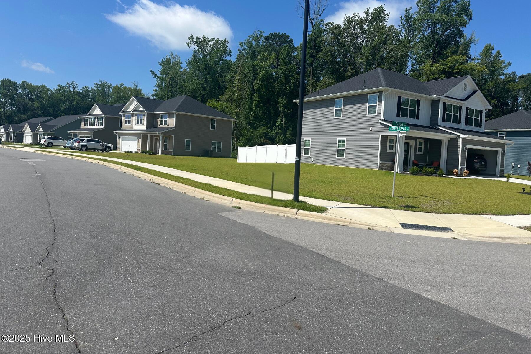 350 Eliza Way Property Photo 37