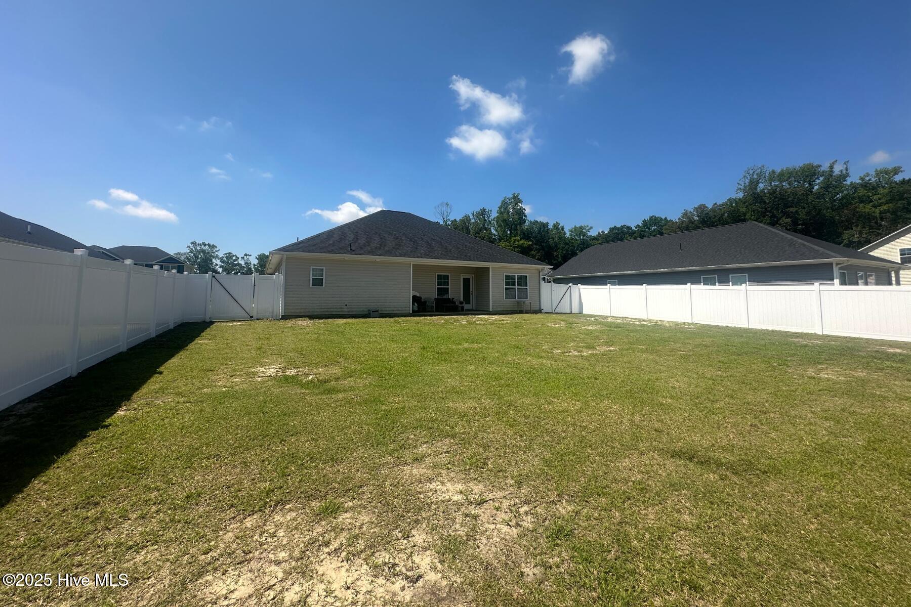 350 Eliza Way Property Photo 44