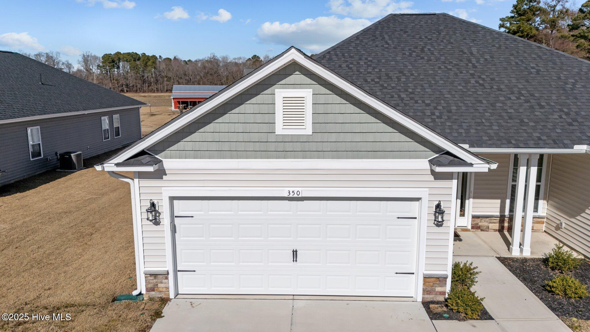 350 Eliza Way Property Photo 47