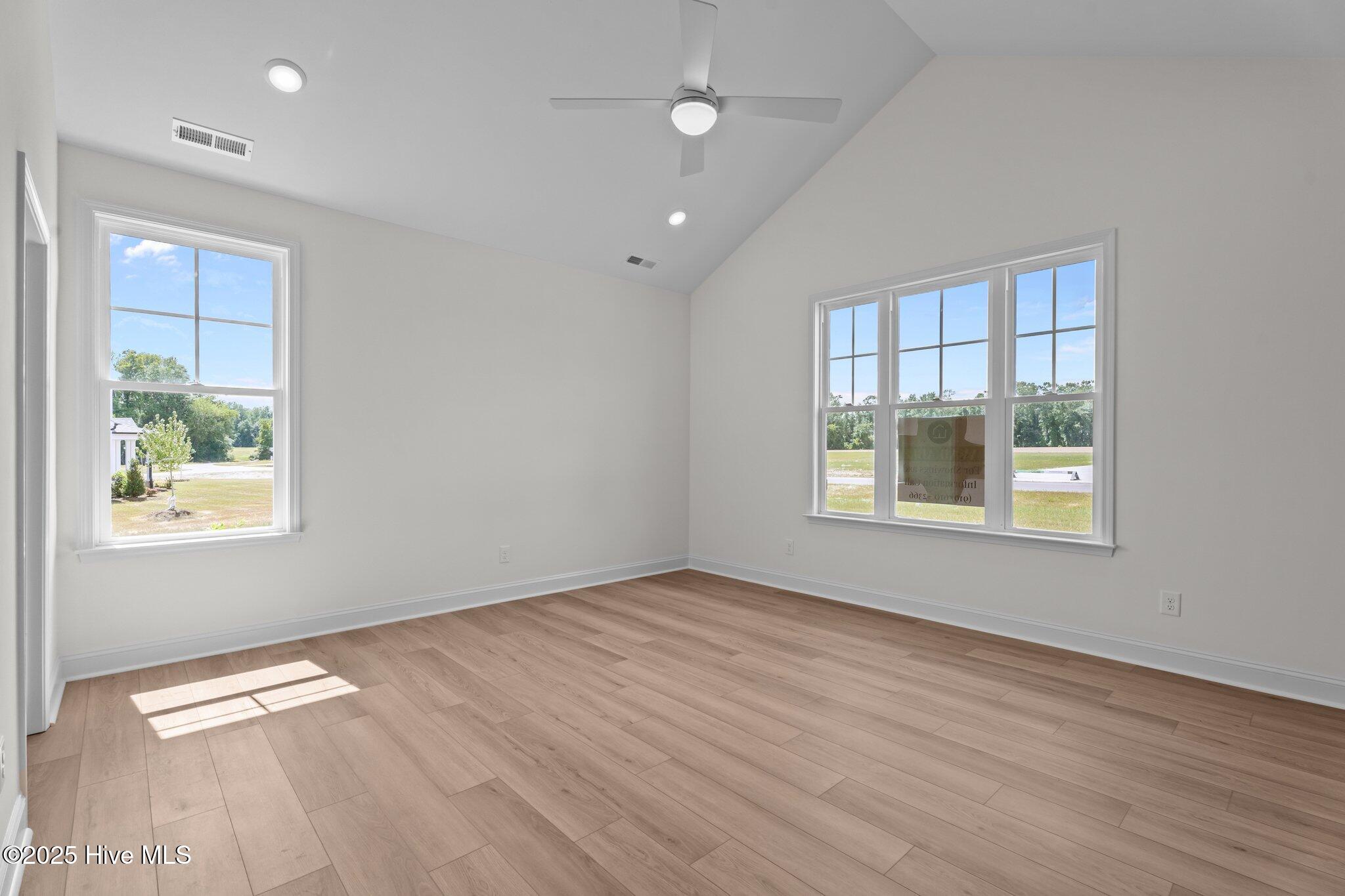 4931 Stone Creek Drive Property Photo 14