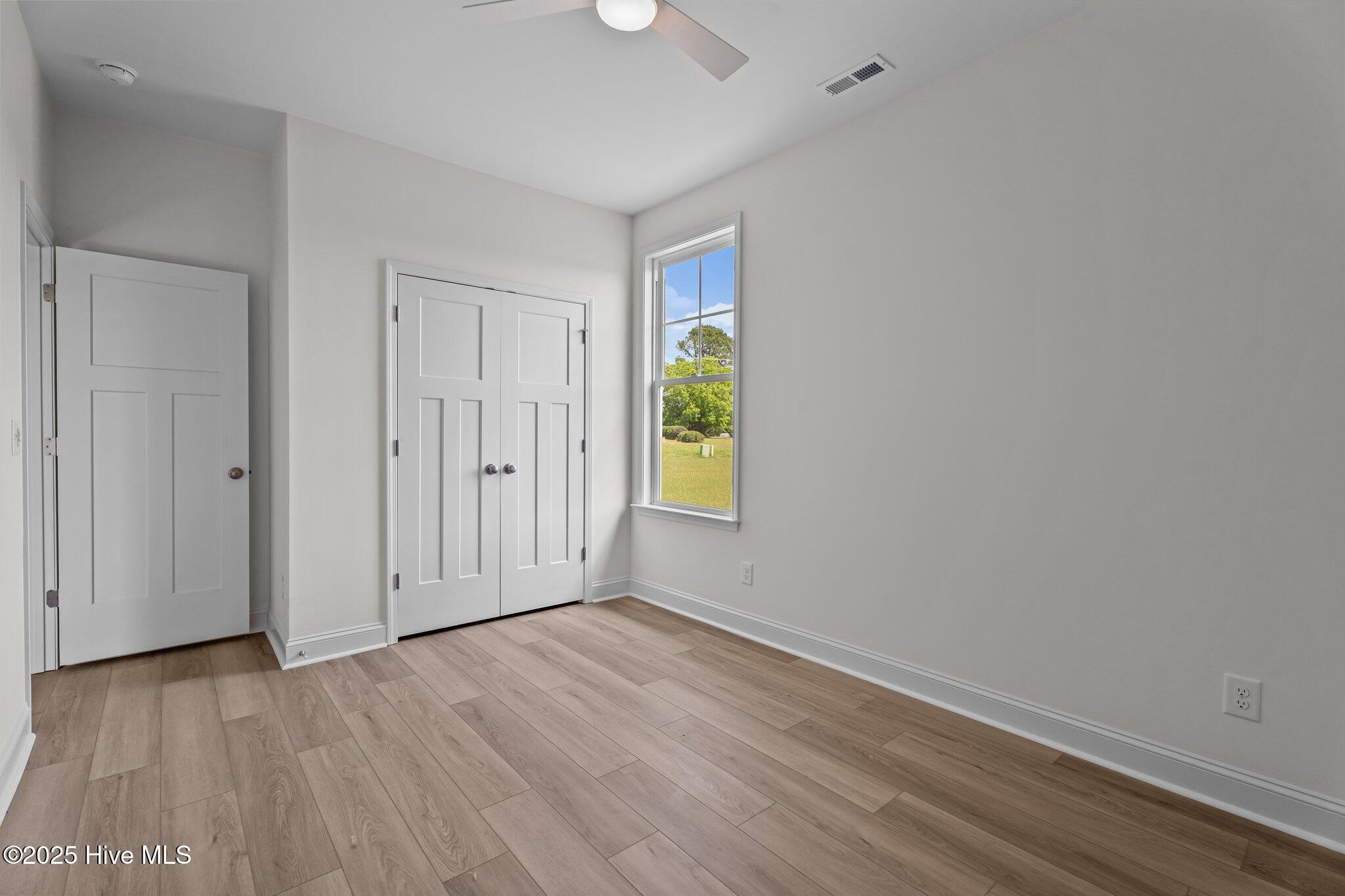 4931 Stone Creek Drive Property Photo 23