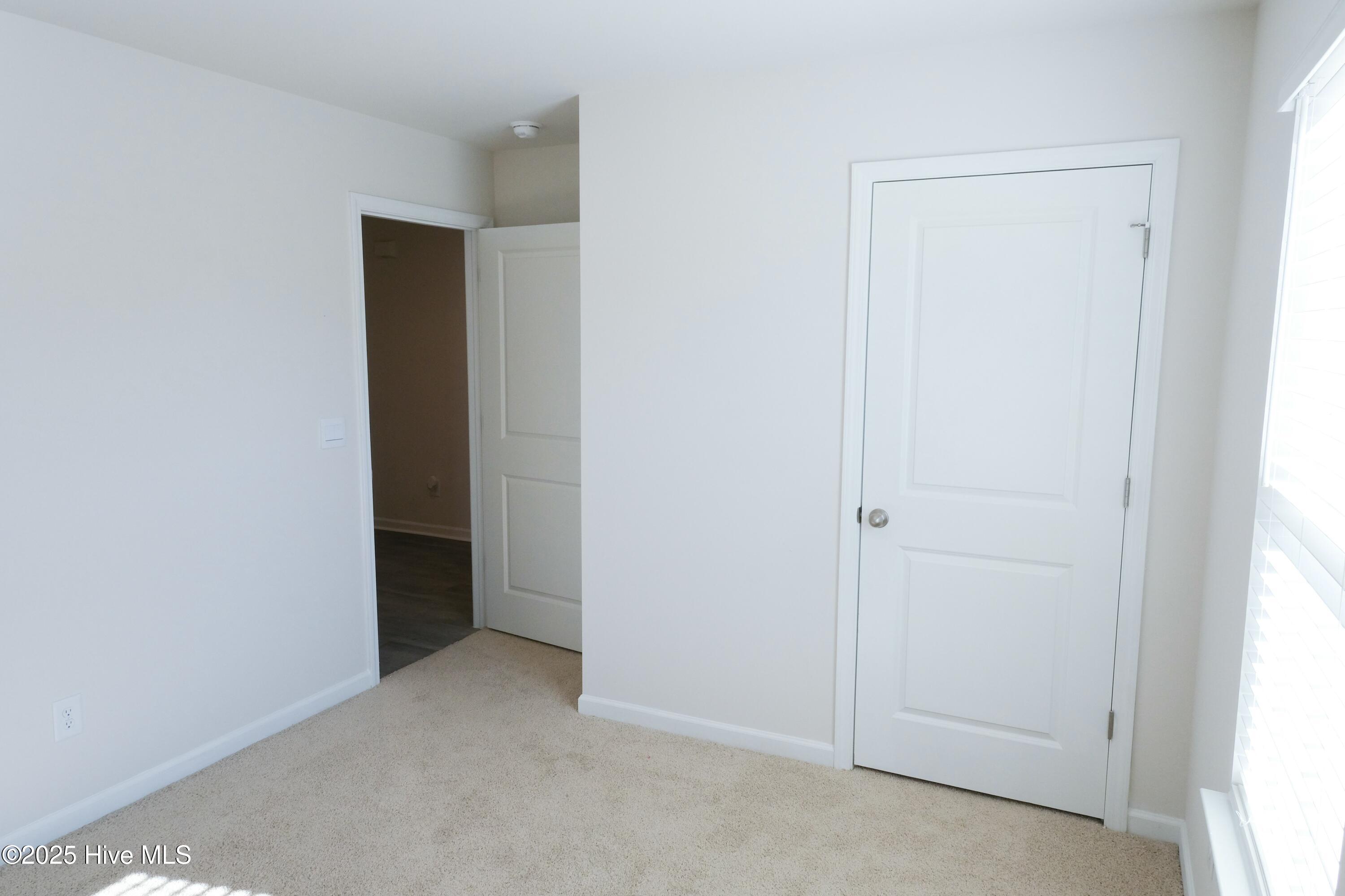 1427 N Wilshire Court Property Photo 8