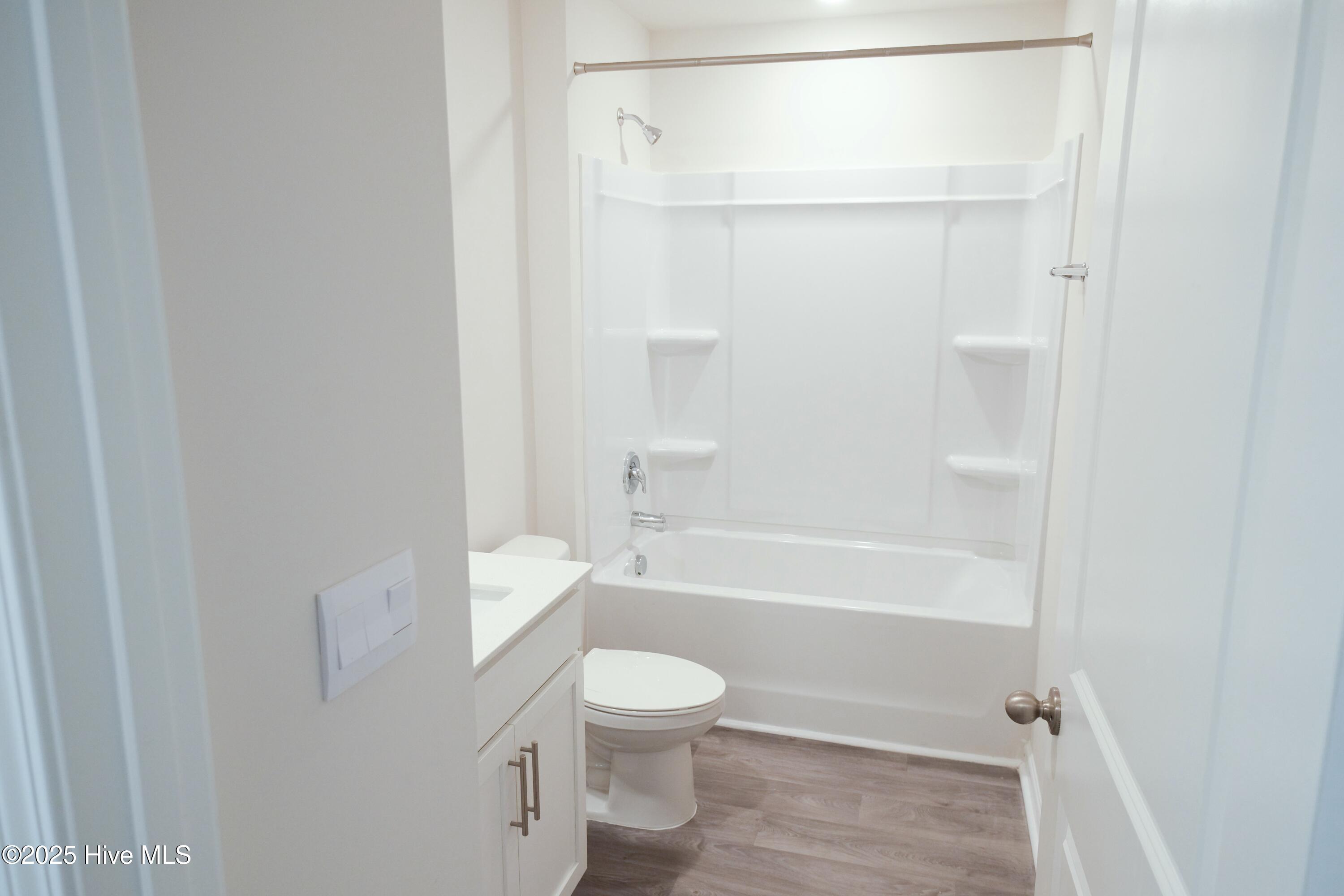 1427 N Wilshire Court Property Photo 13
