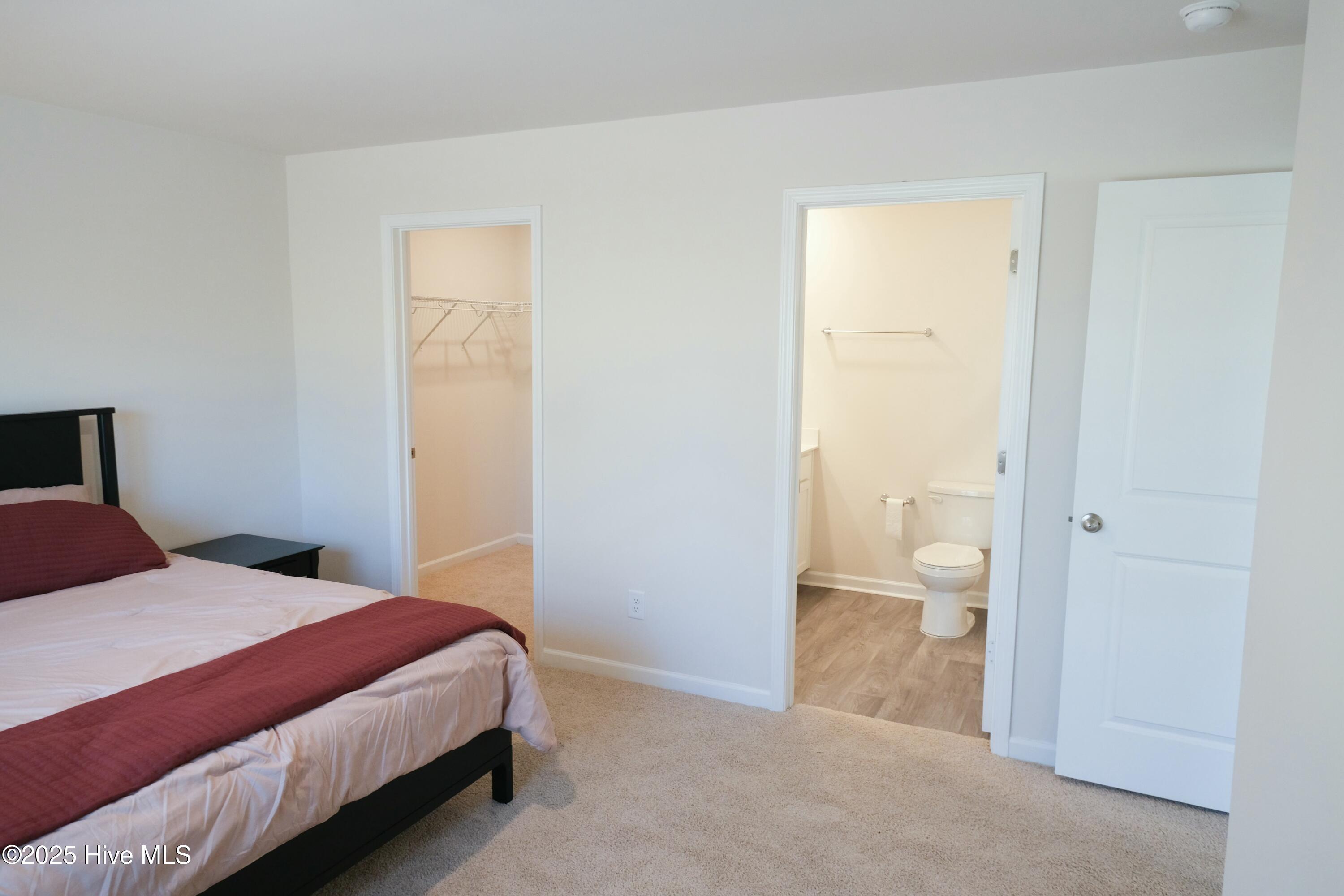 1427 N Wilshire Court Property Photo 24