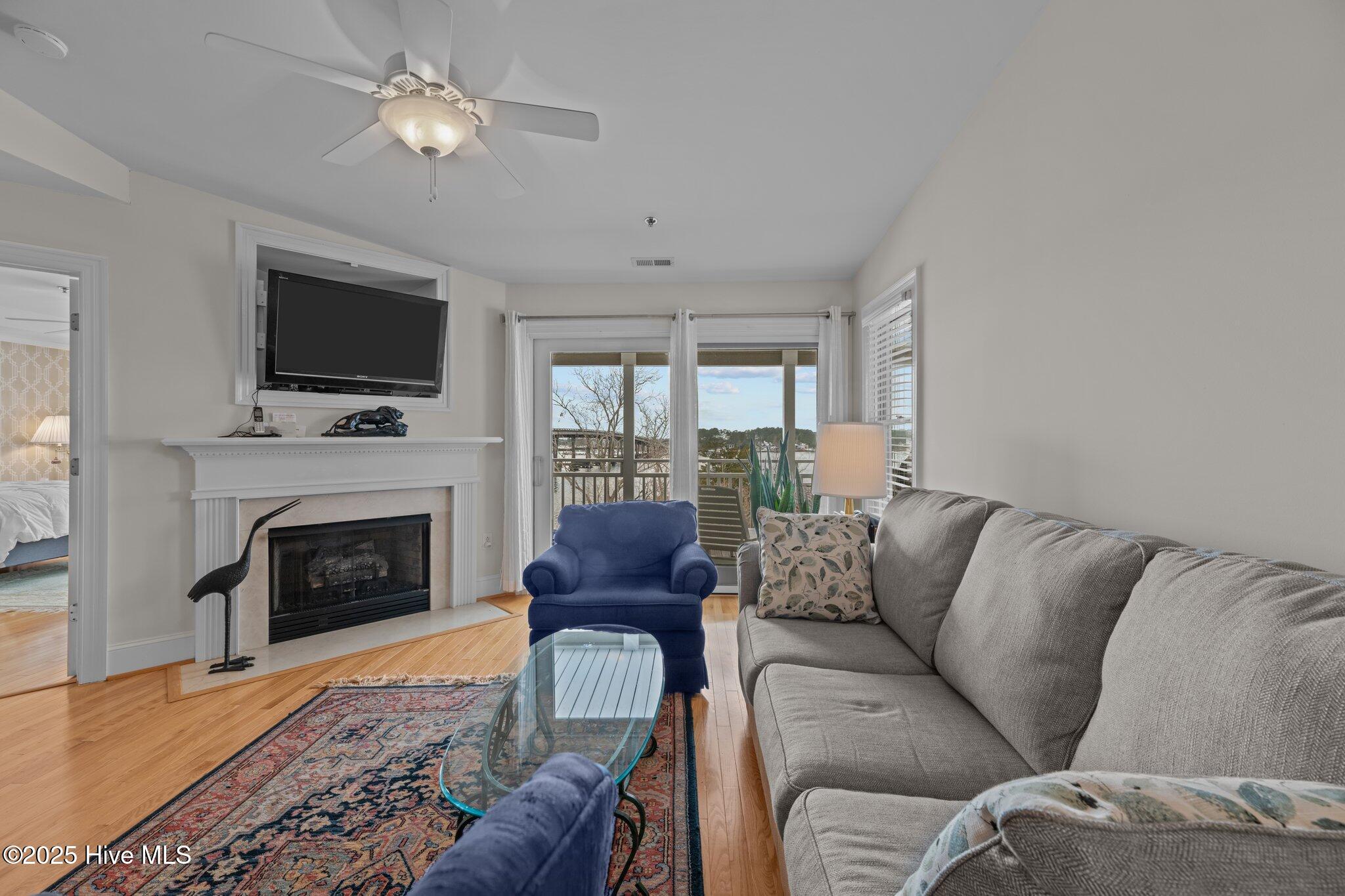 300 Midyette Street Unit A11 Property Photo 10