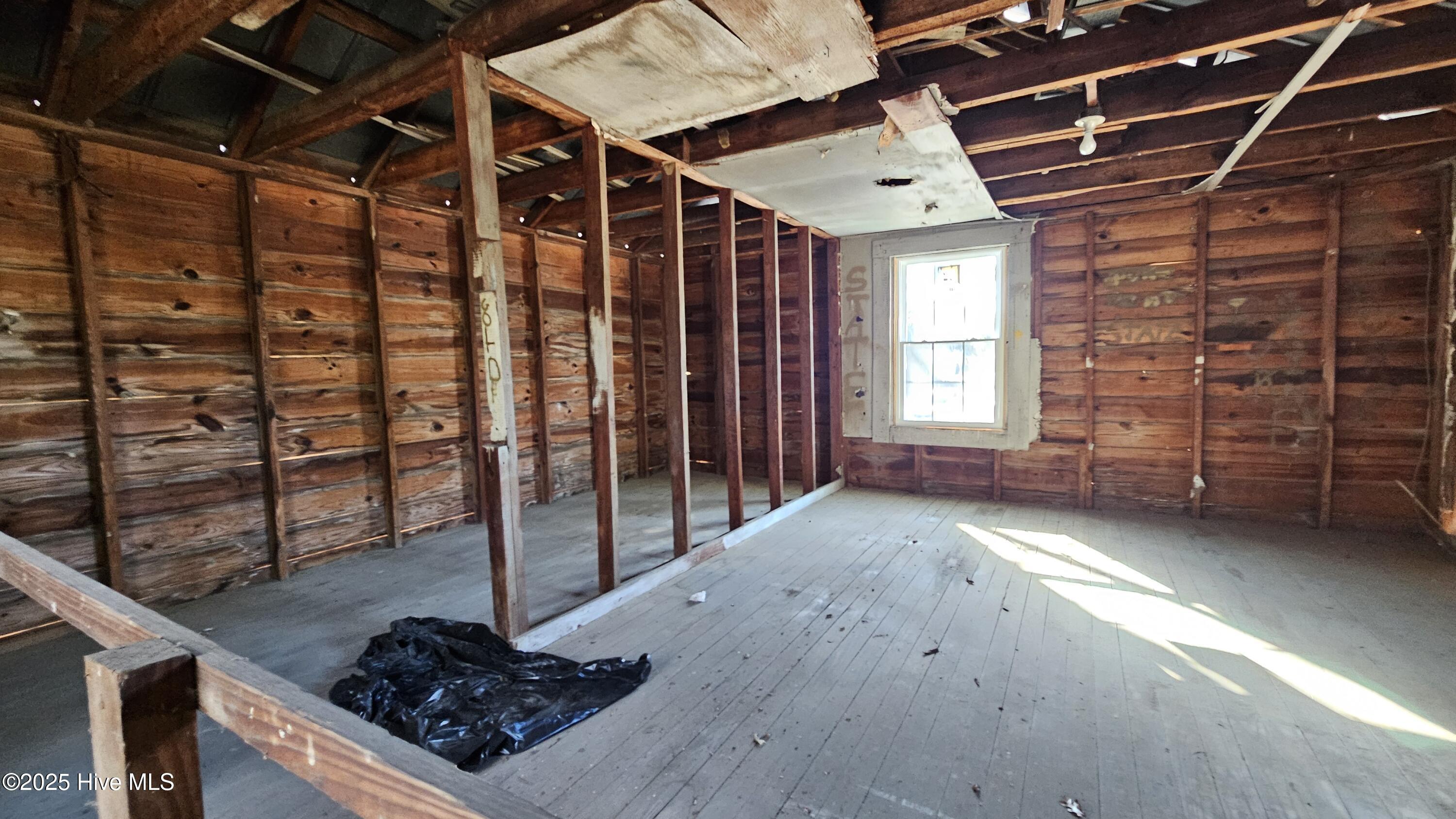 603 Woodrow Street Property Photo 5