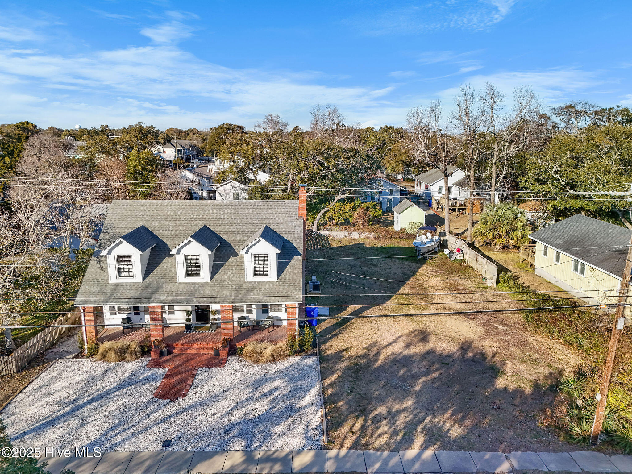 316 Atlanta Avenue Property Photo 3
