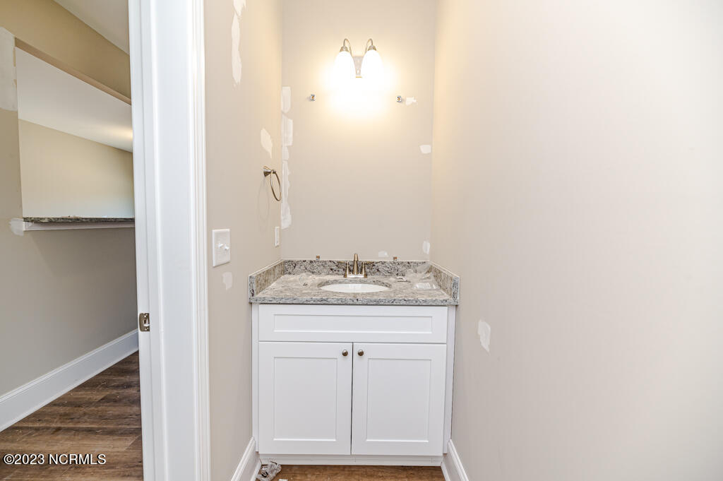 517 Stadium Drive Property Photo 13