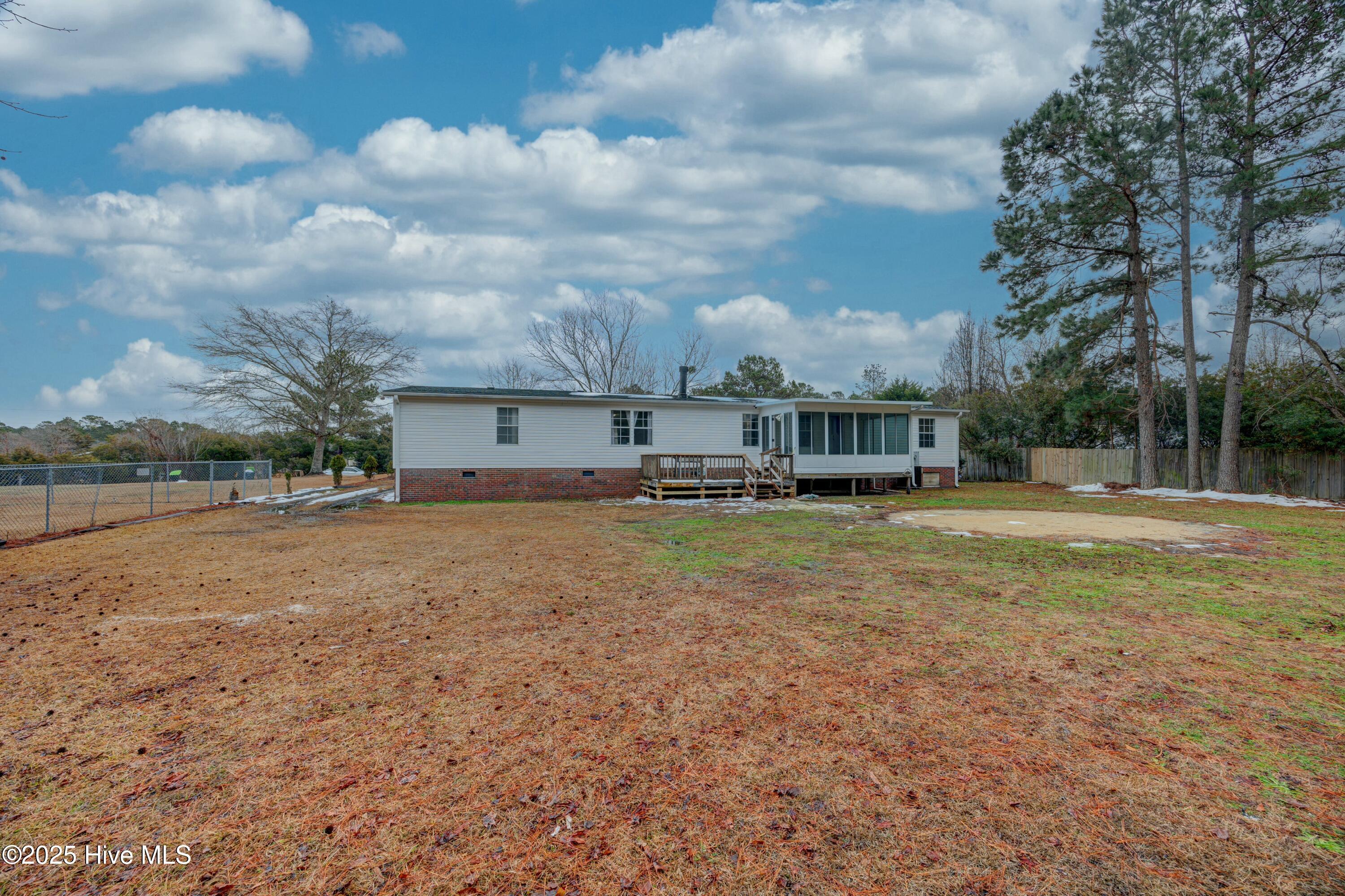 8995 Crooked Oak Court Property Photo 5