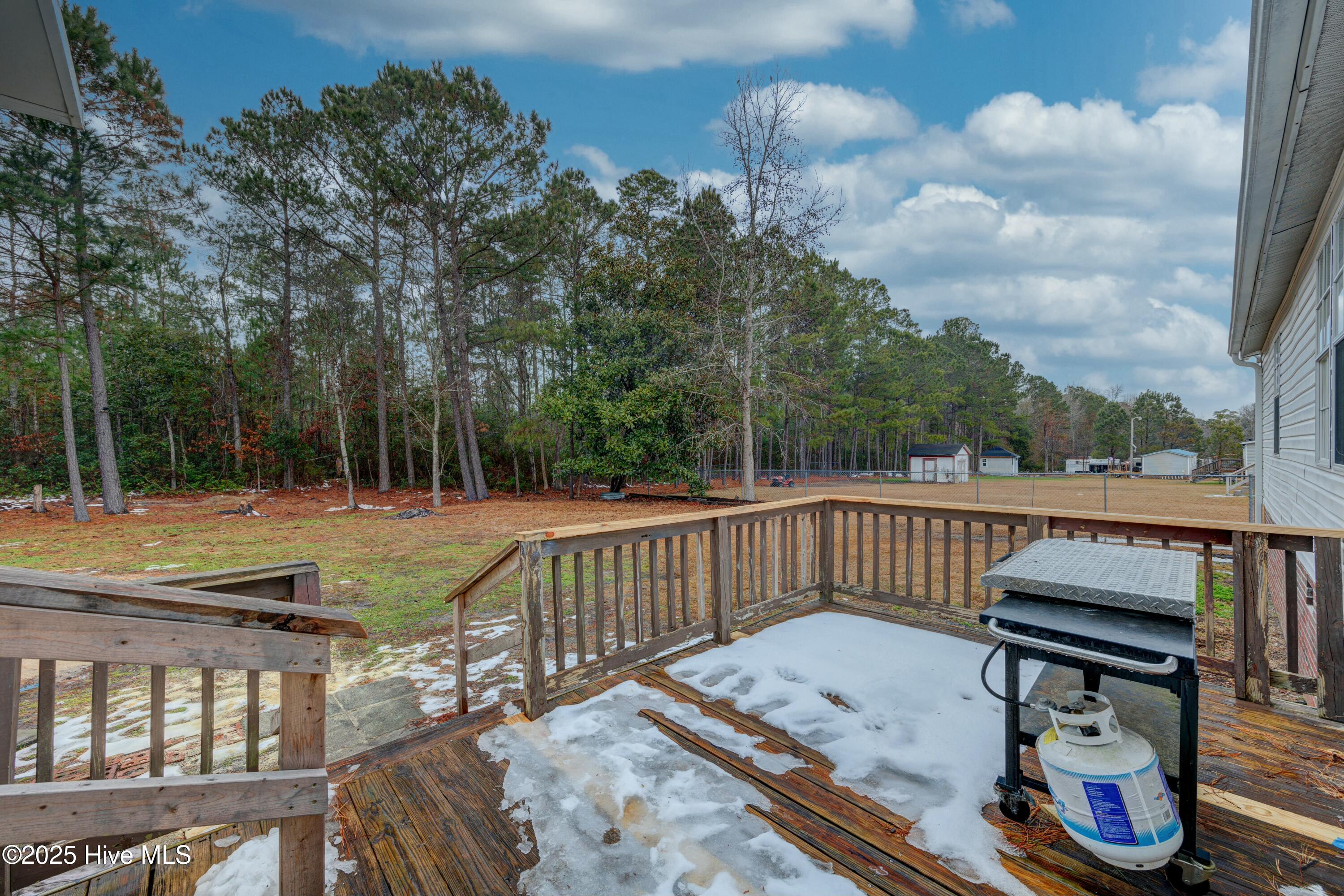 8995 Crooked Oak Court Property Photo 6