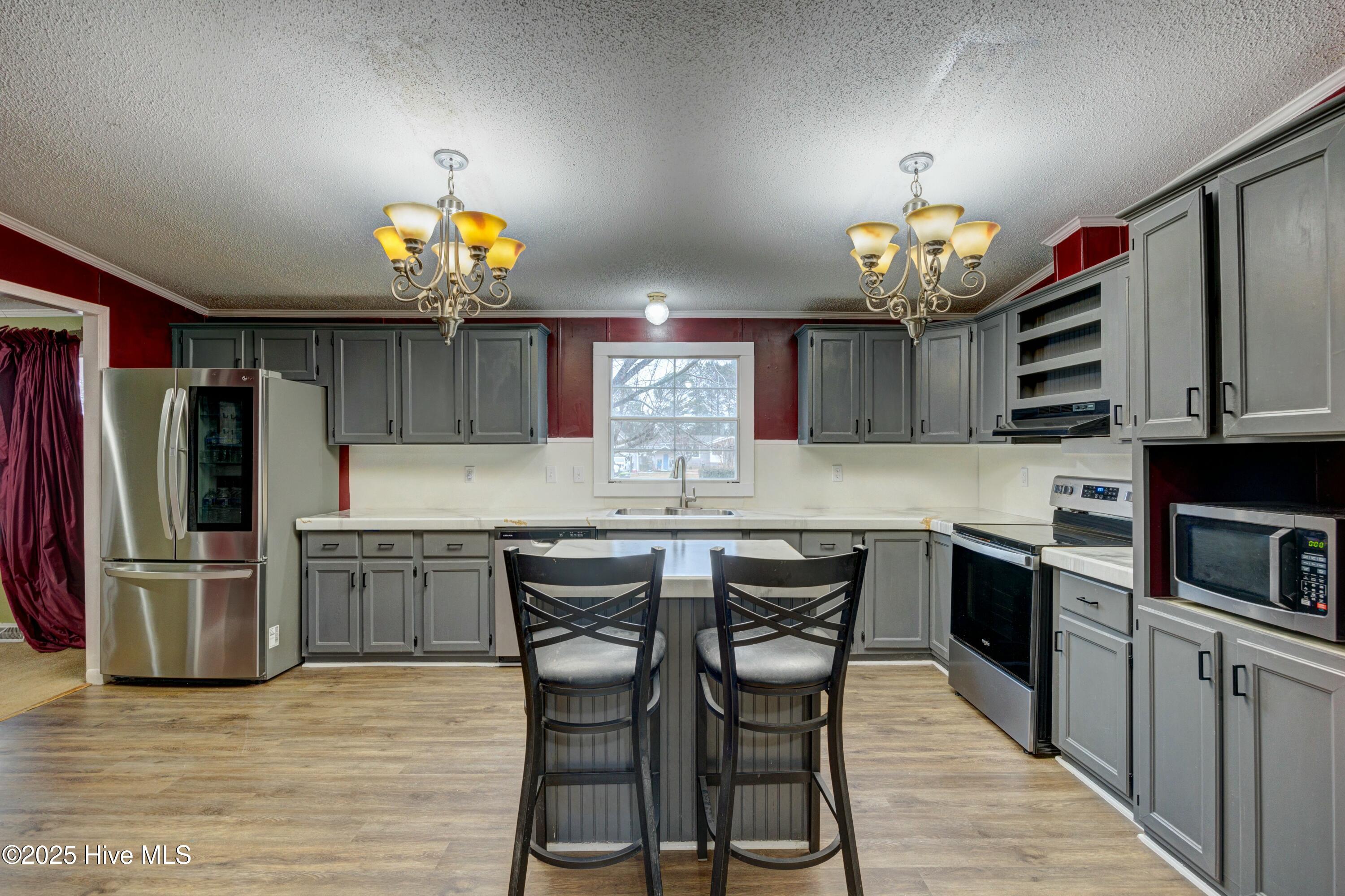 8995 Crooked Oak Court Property Photo 11
