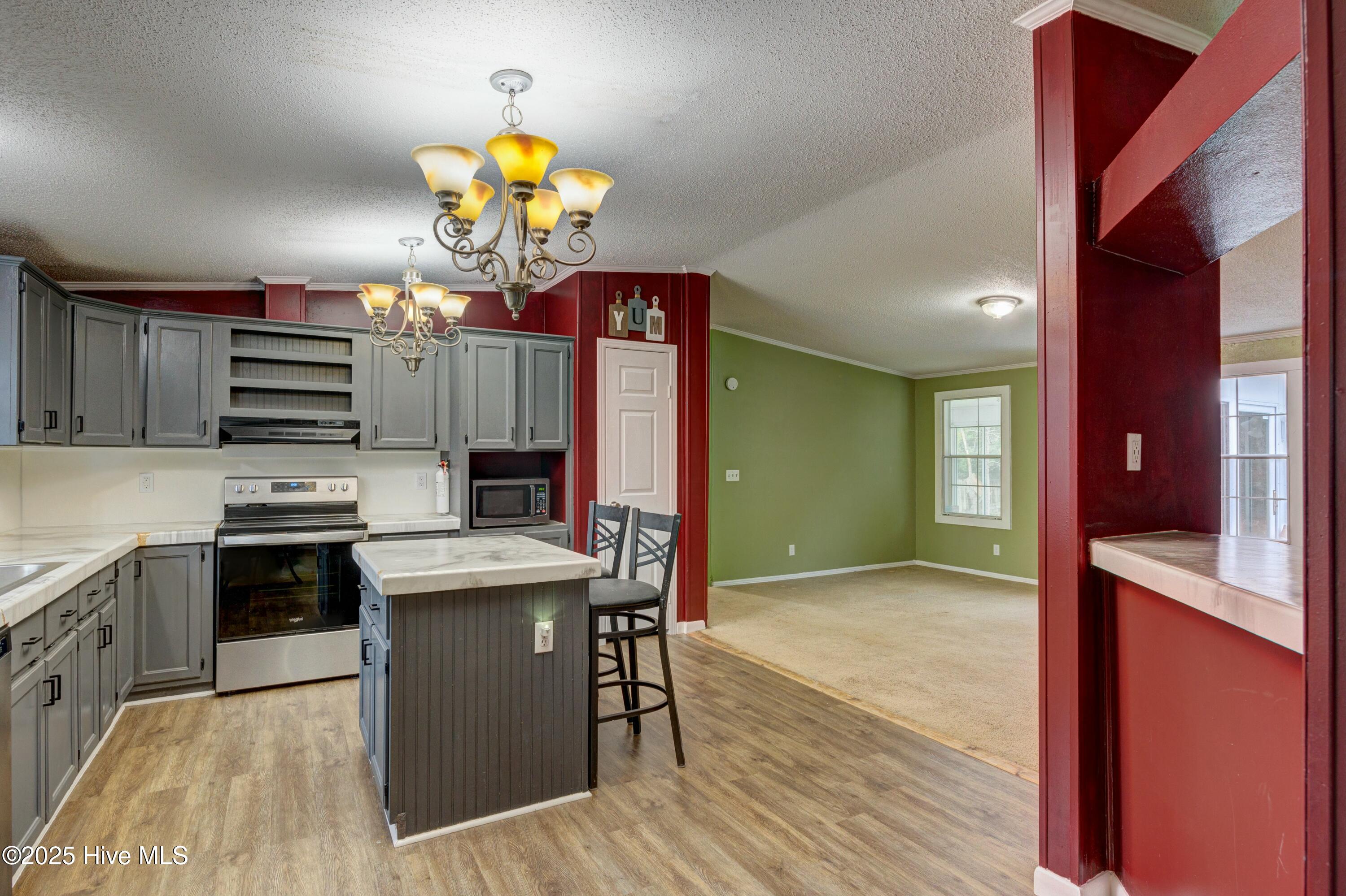 8995 Crooked Oak Court Property Photo 12