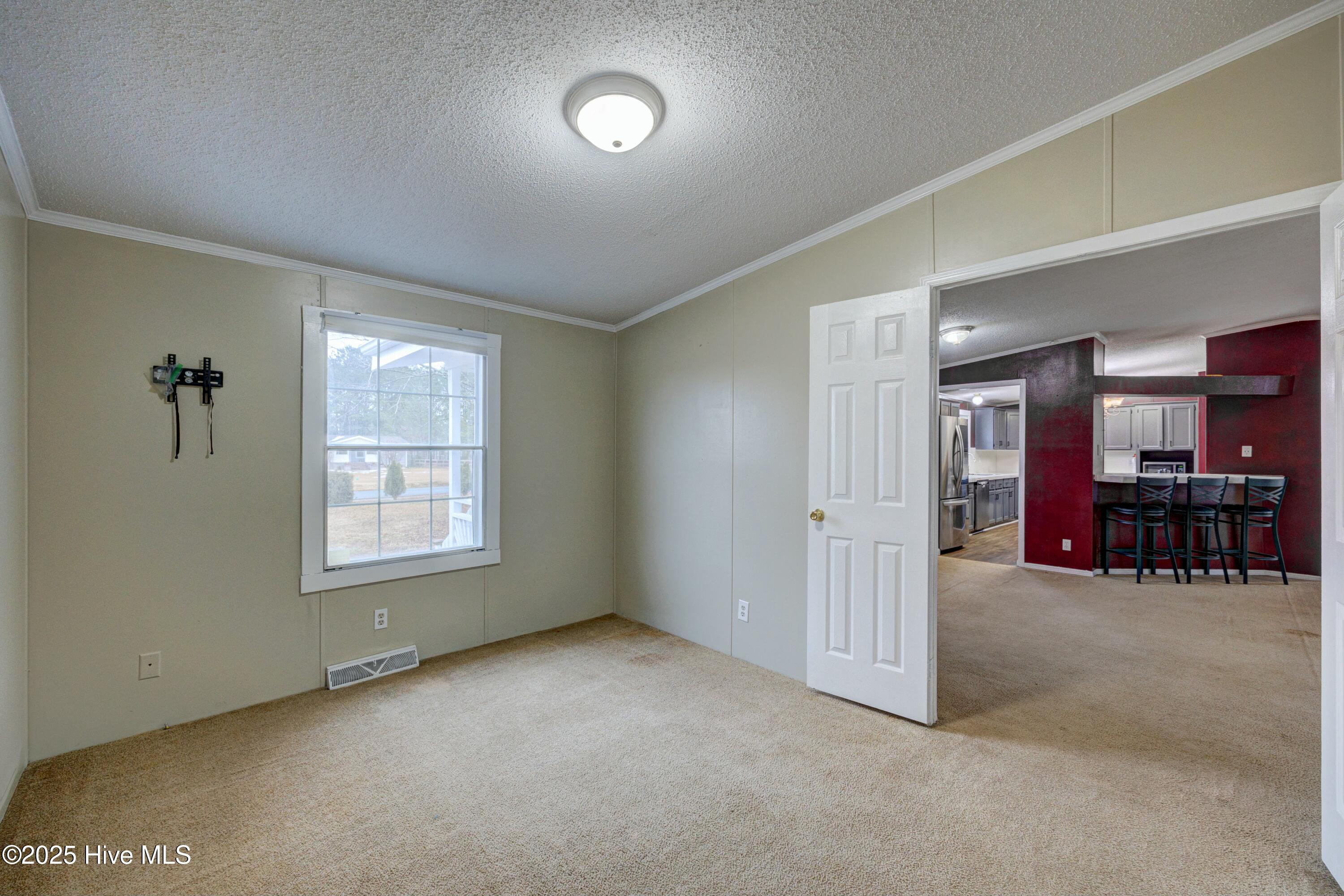 8995 Crooked Oak Court Property Photo 16