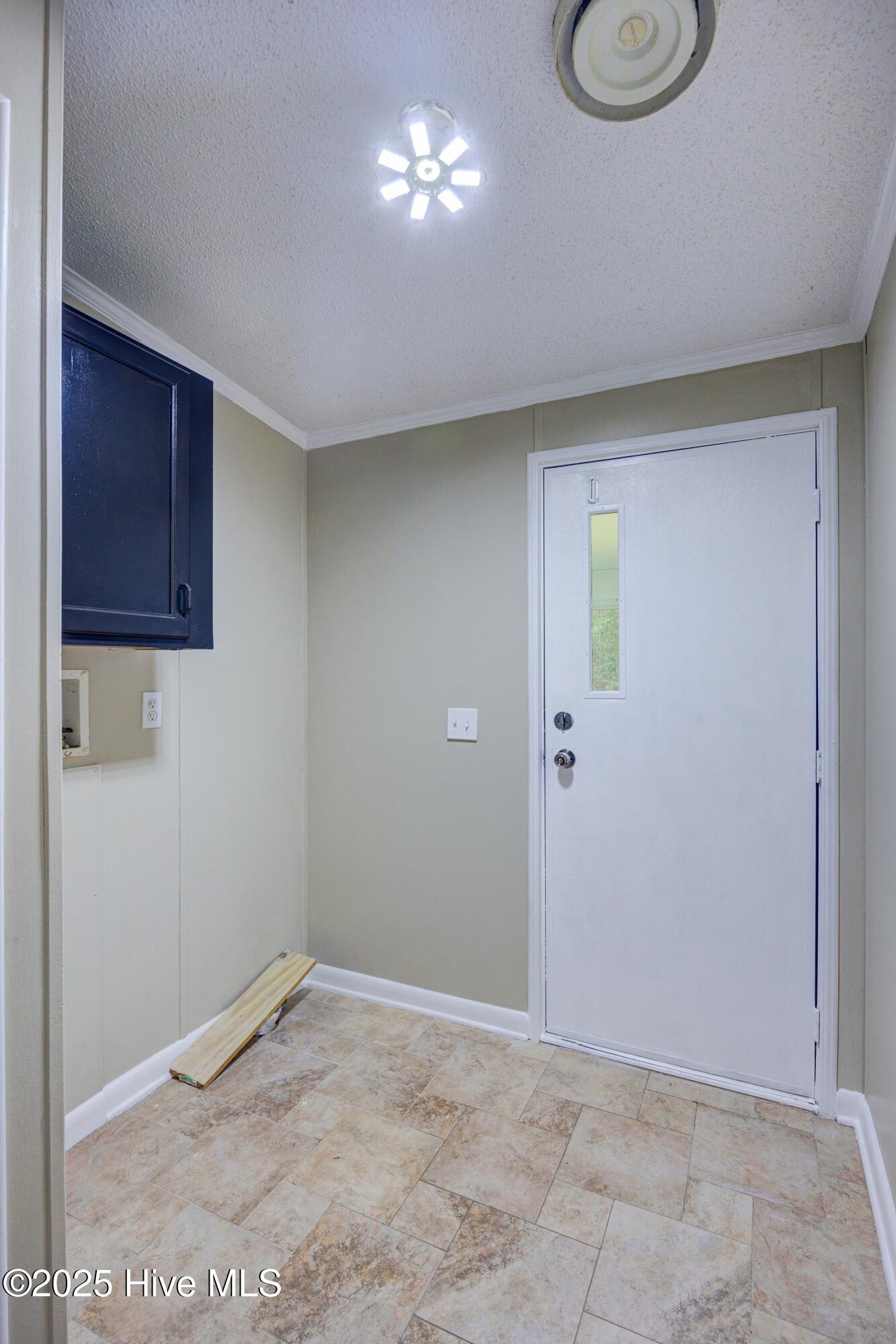 8995 Crooked Oak Court Property Photo 22