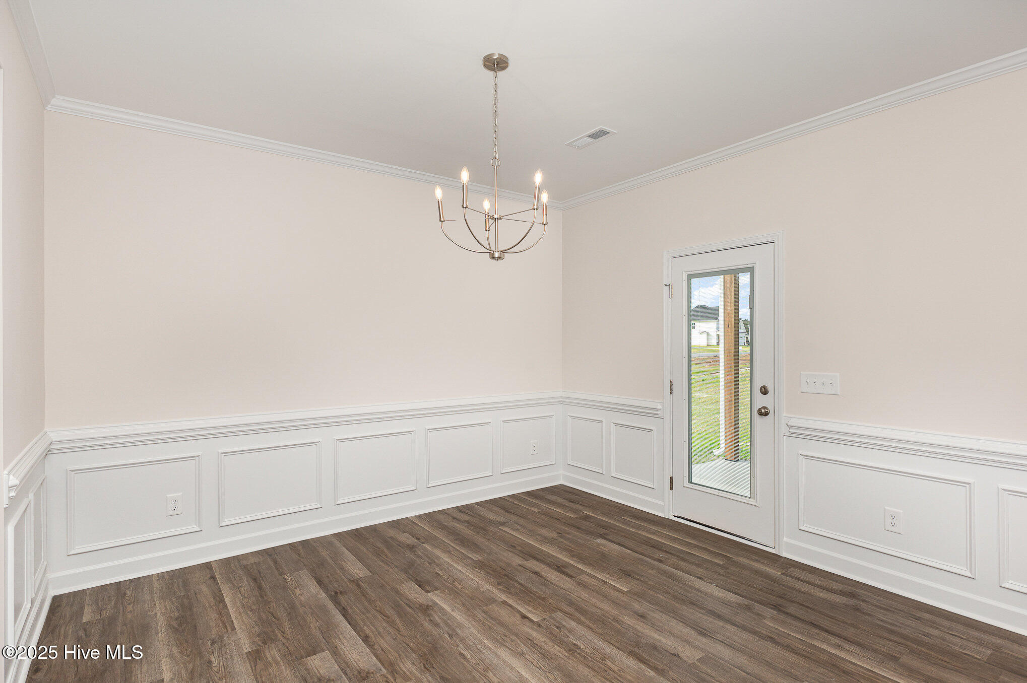 15 Lupin Drive Property Photo 7