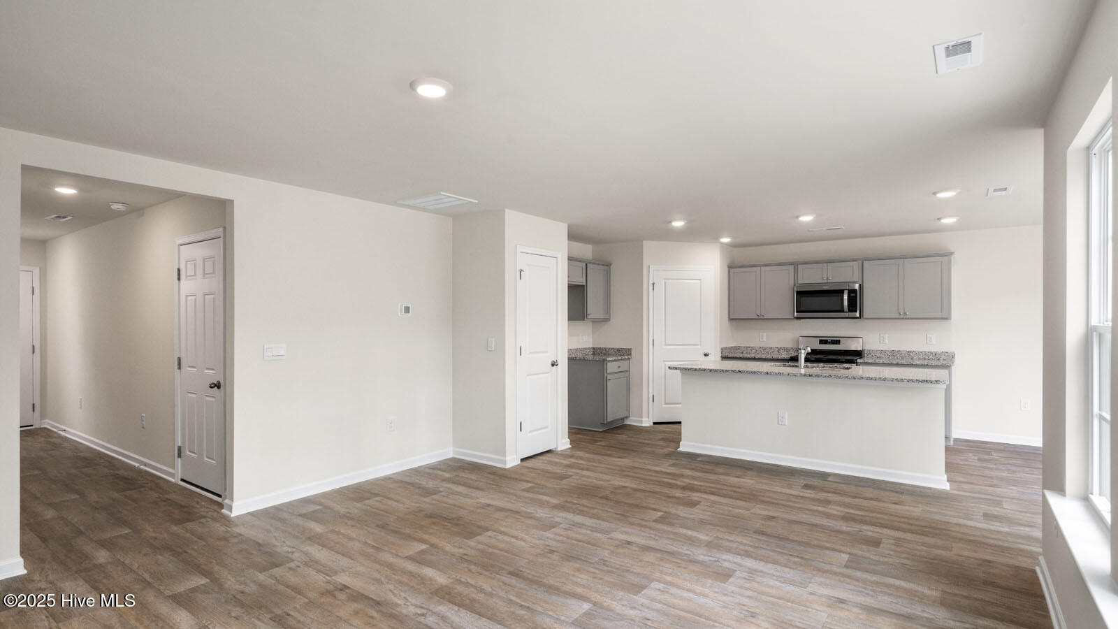 433 Citron Street Property Photo 12