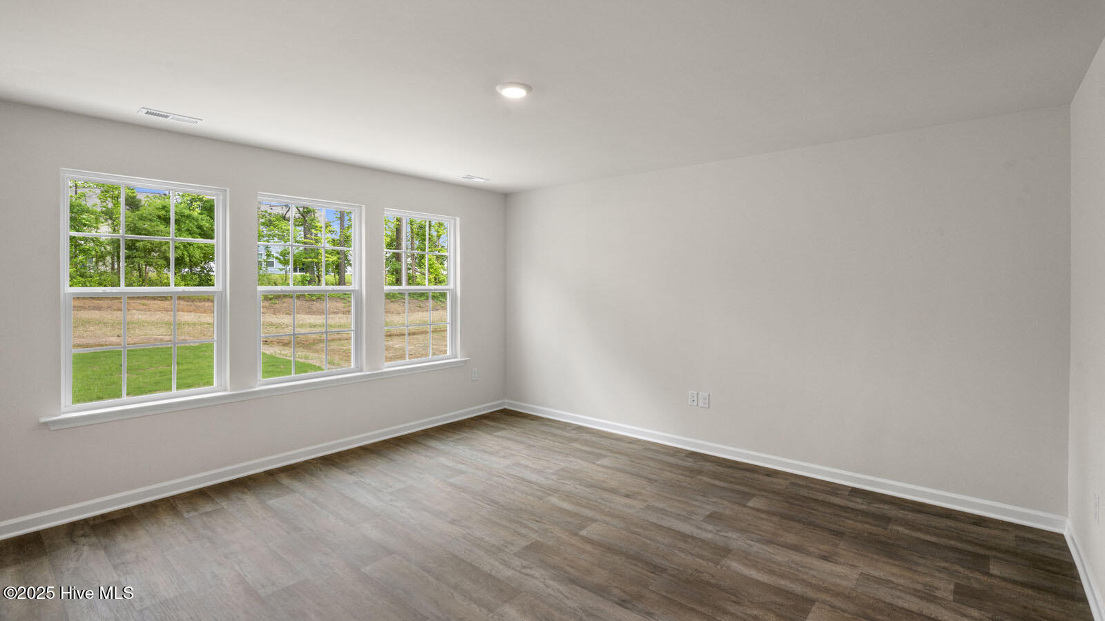 433 Citron Street Property Photo 16