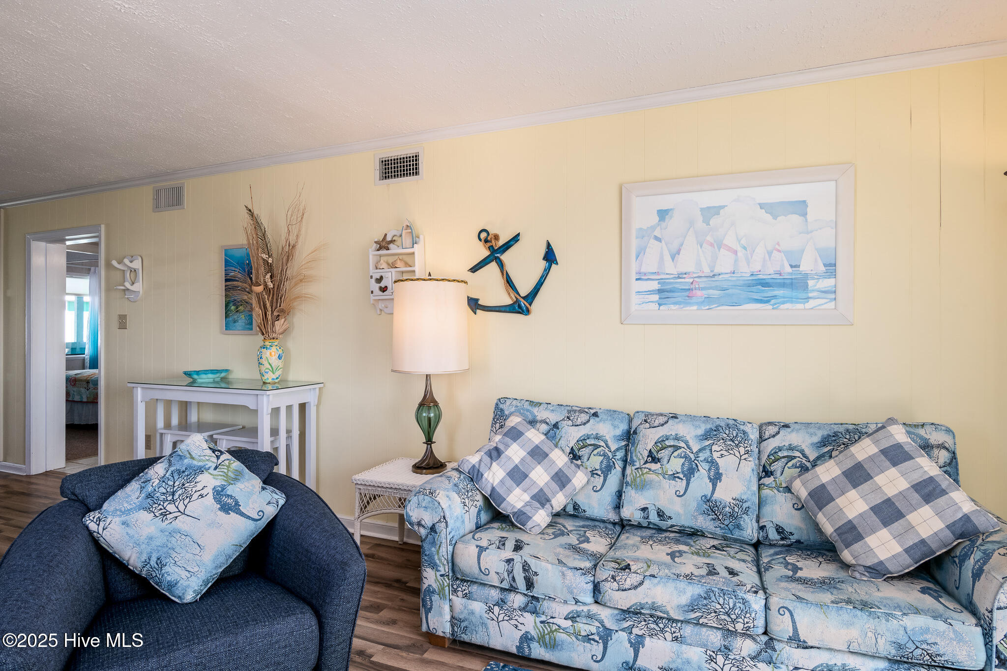 1068 Ocean Boulevard # 1b Property Photo 6