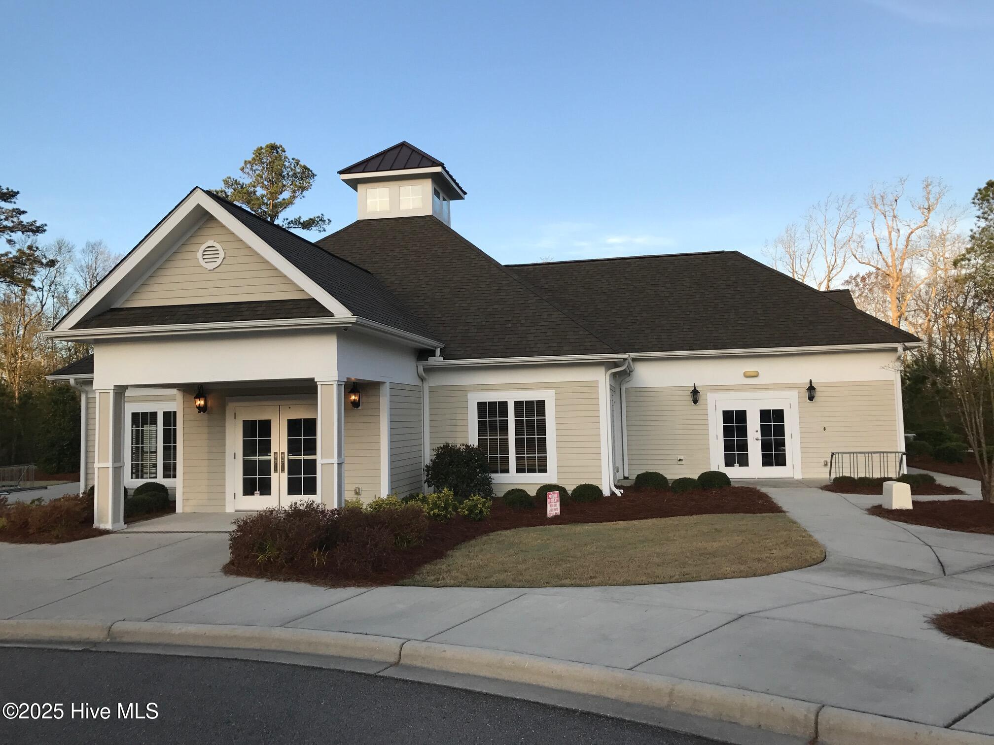 450 Tasha Court Property Photo 4