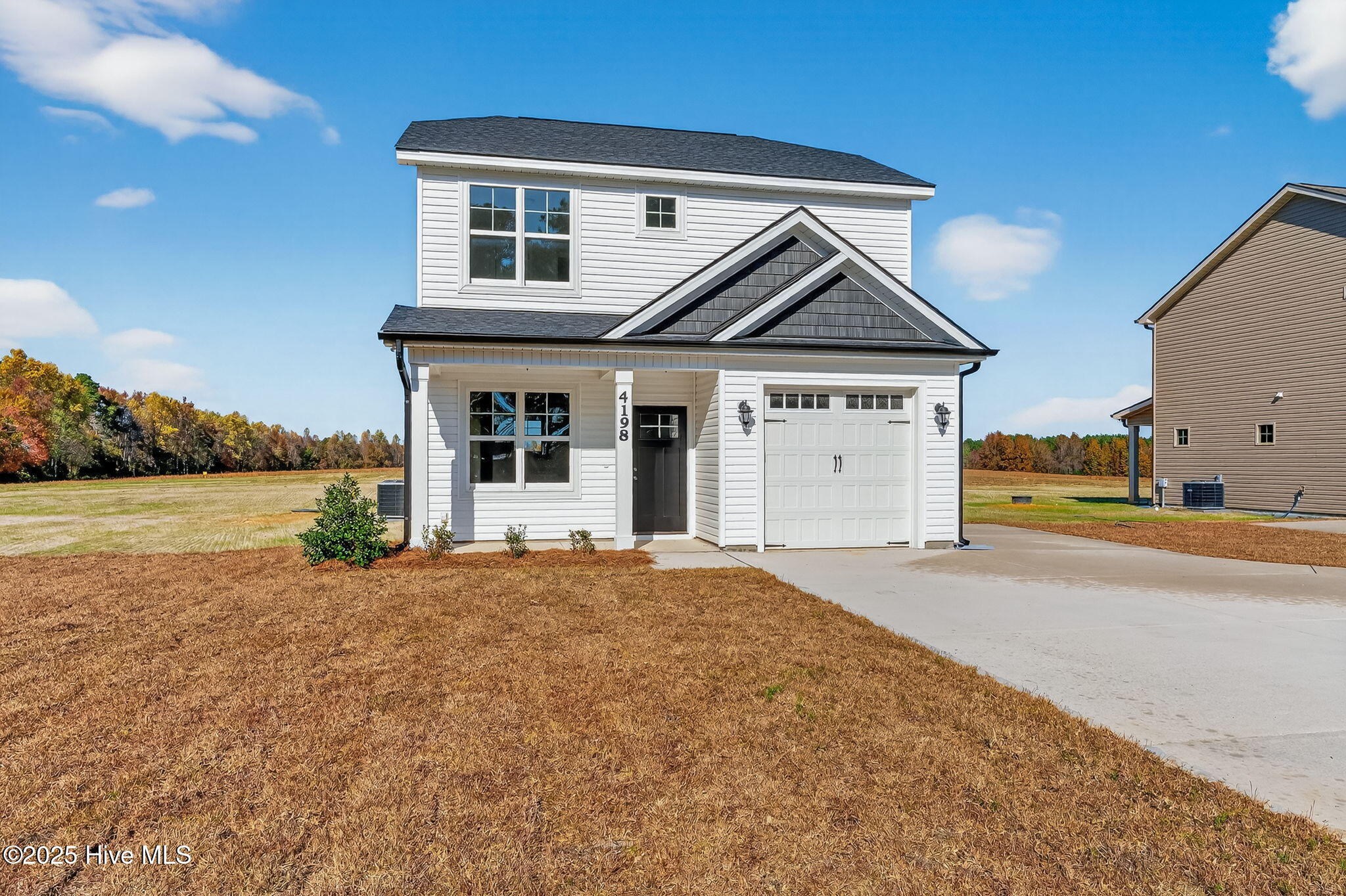 4198 Darroch Road Property Photo 3