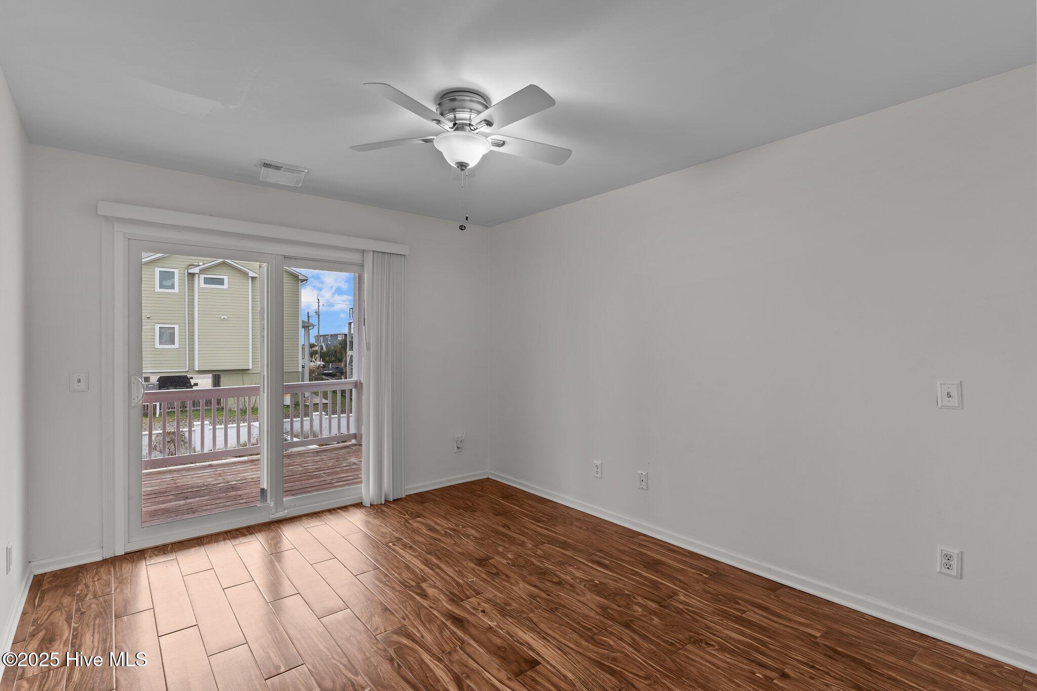 925 General Whiting Boulevard Property Photo 16