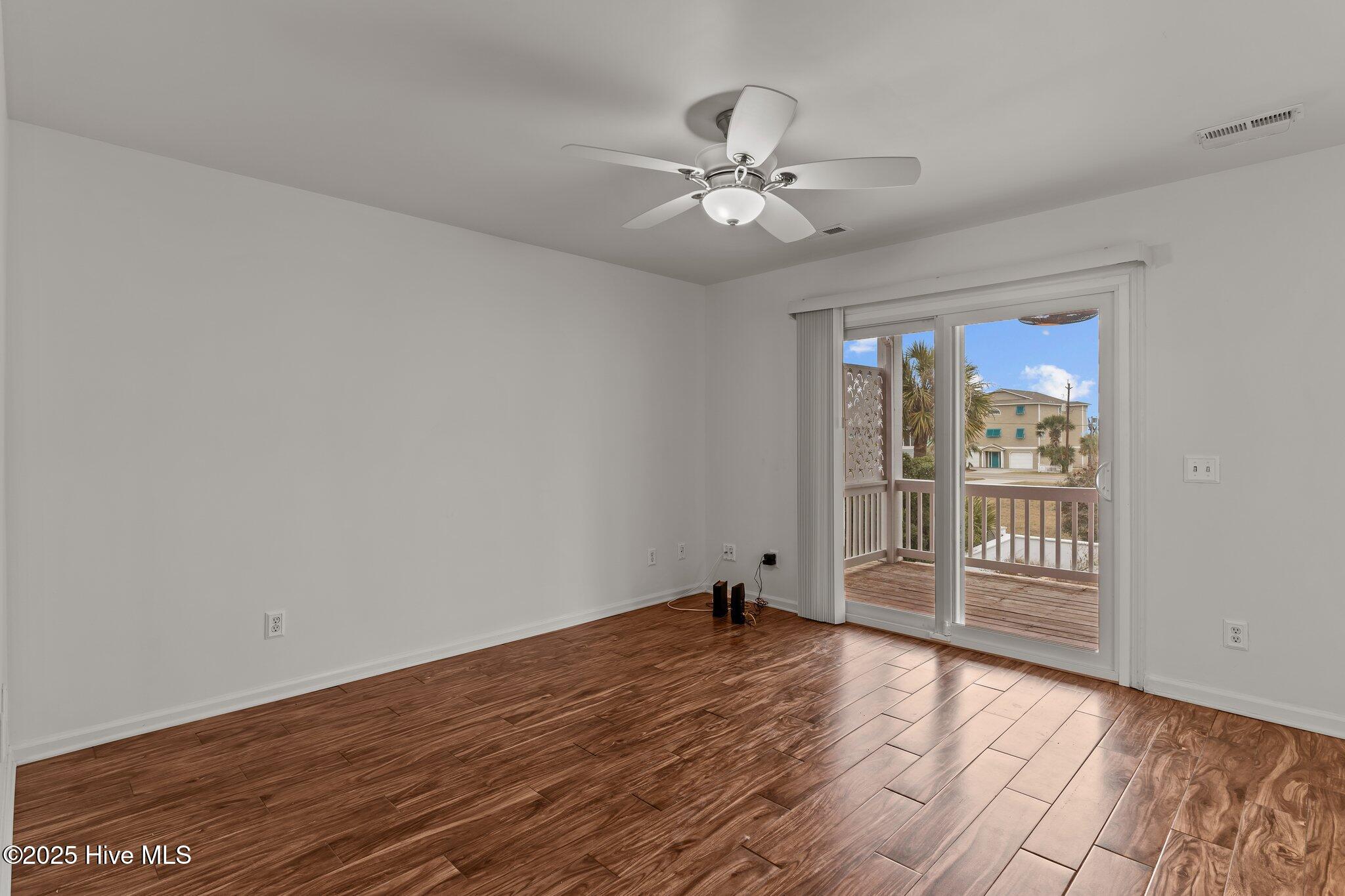 925 General Whiting Boulevard Property Photo 18