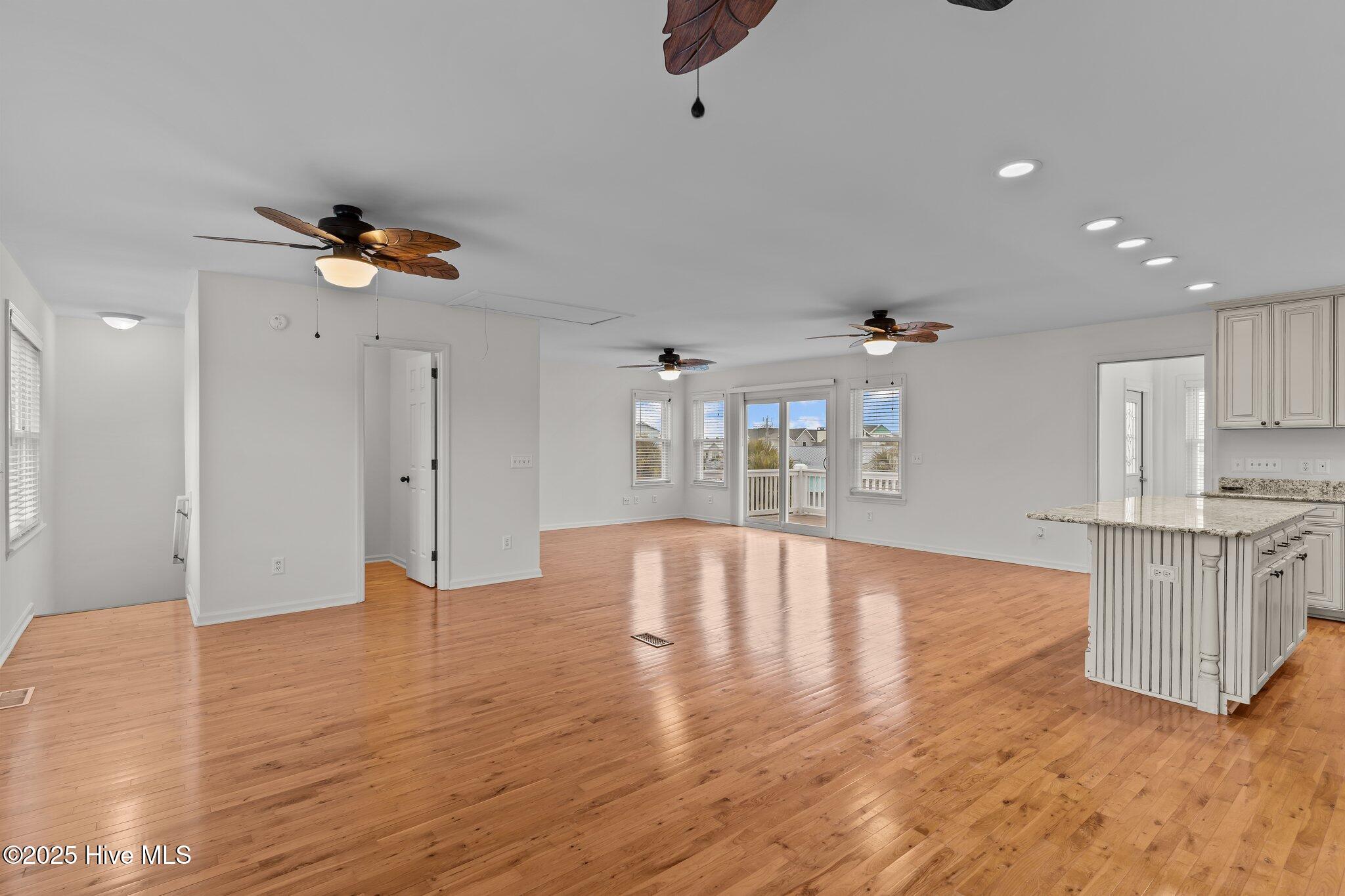 925 General Whiting Boulevard Property Photo 24